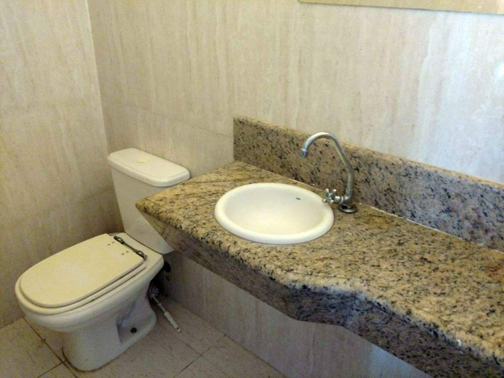 Casa de 4 quartos à venda, Braúnas, Belo Horizonte - MG