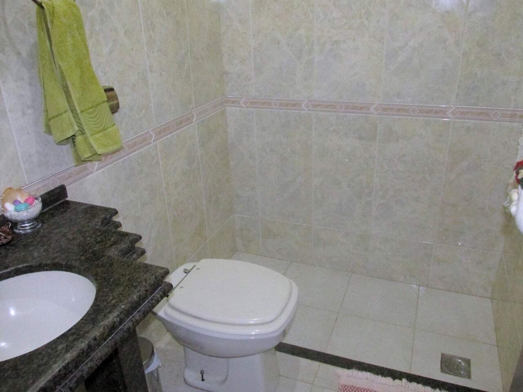 Casa de 3 quartos à venda, Sagrada Família, Belo Horizonte - MG