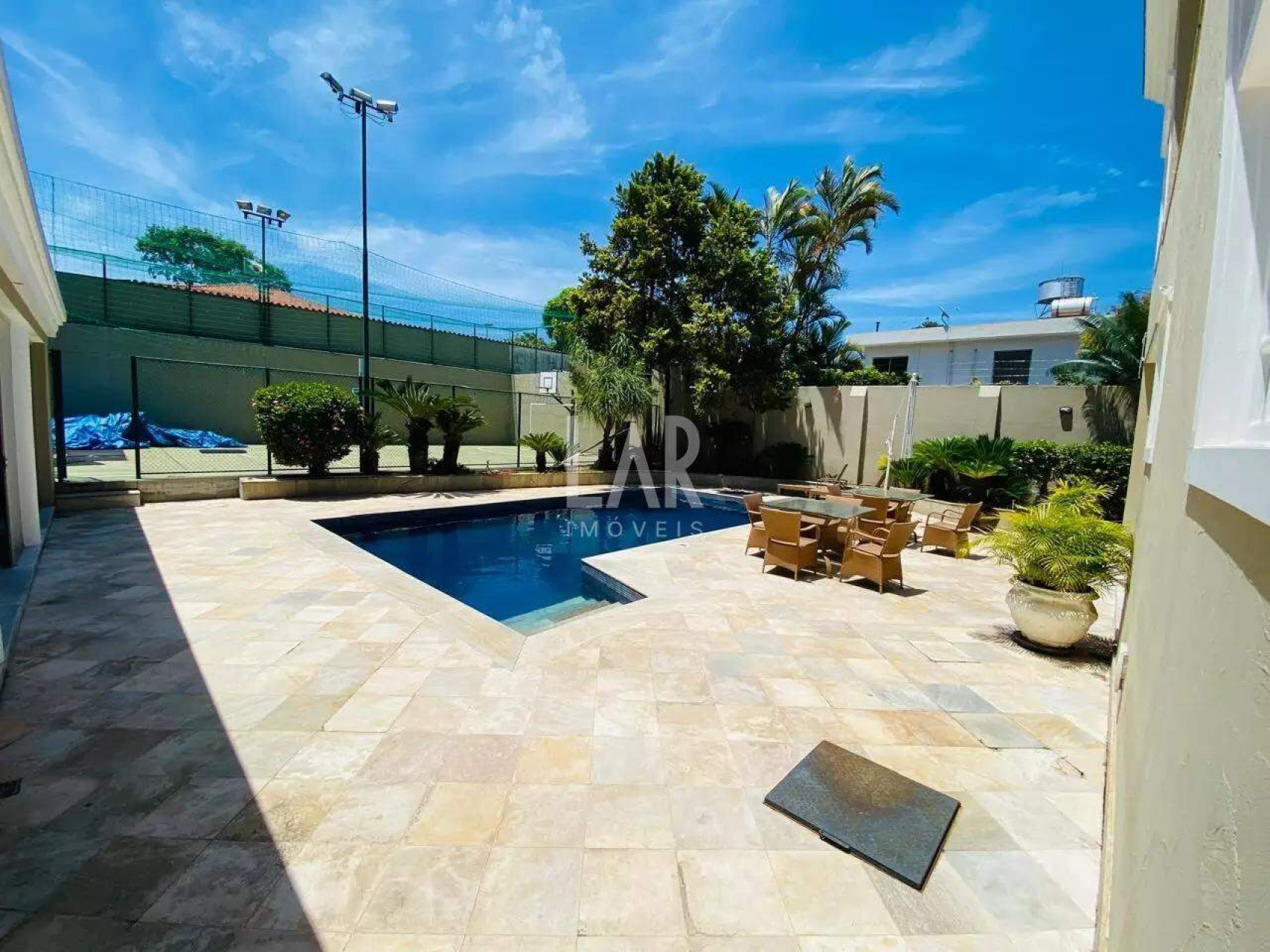 Casa de 5 quartos à venda, São Luiz, Belo Horizonte - MG