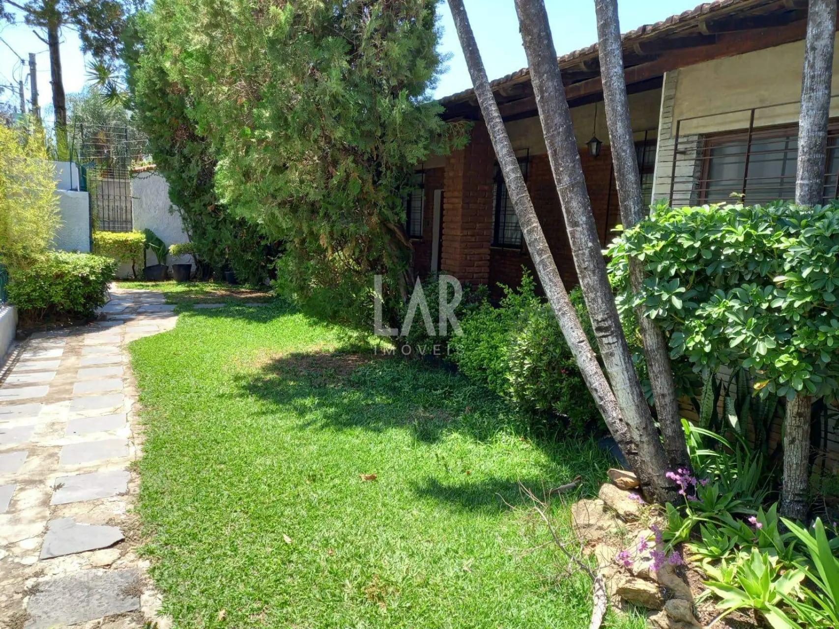 Casa de 4 quartos à venda, São Luiz, Belo Horizonte - MG