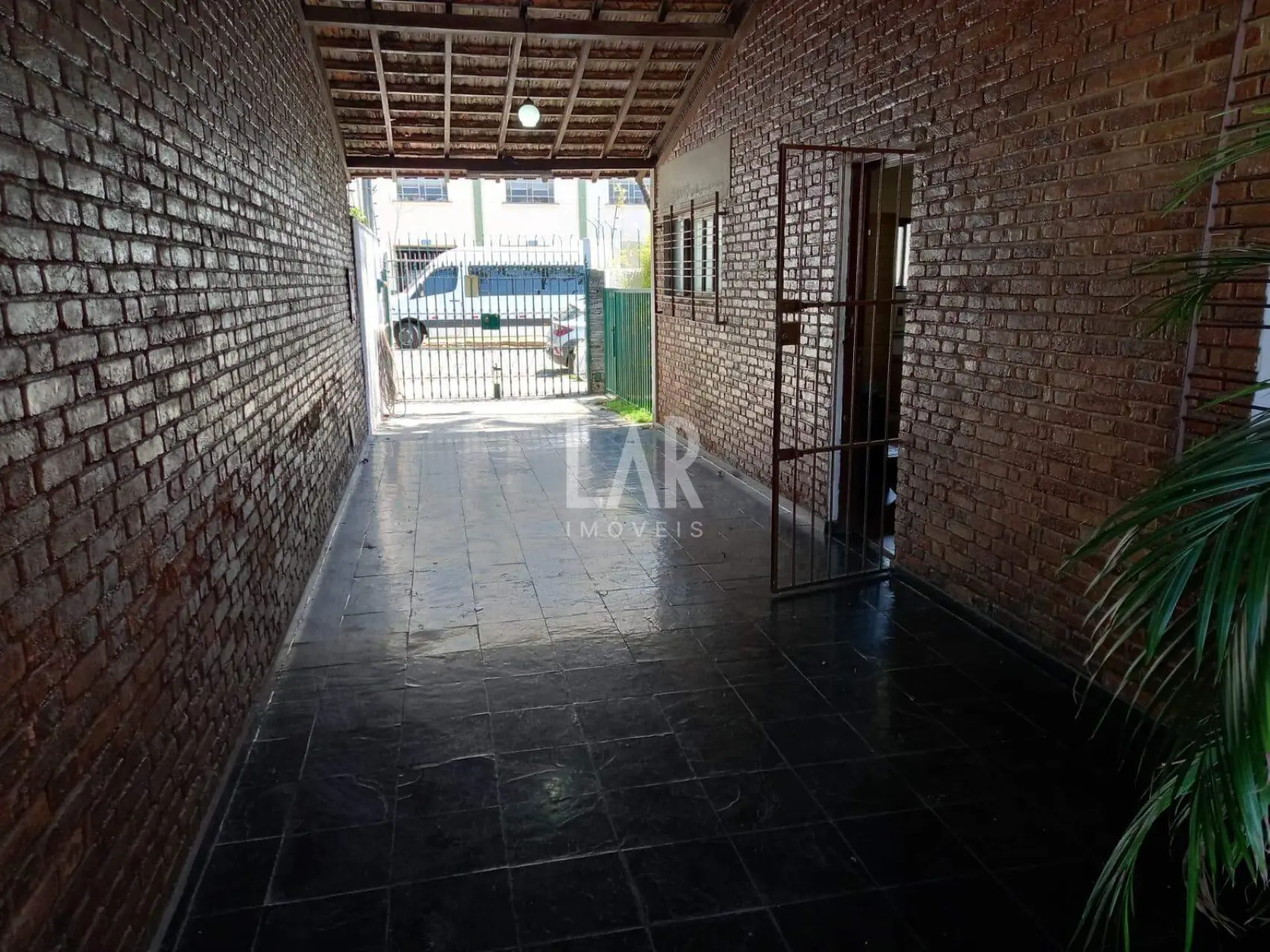 Casa de 4 quartos à venda, São Luiz, Belo Horizonte - MG