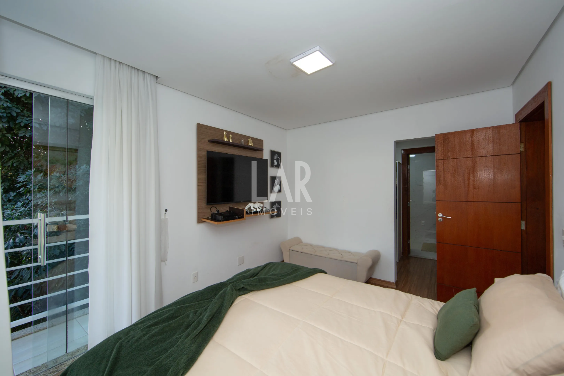 Casa de 4 quartos à venda, Santa Lúcia, Belo Horizonte - MG
