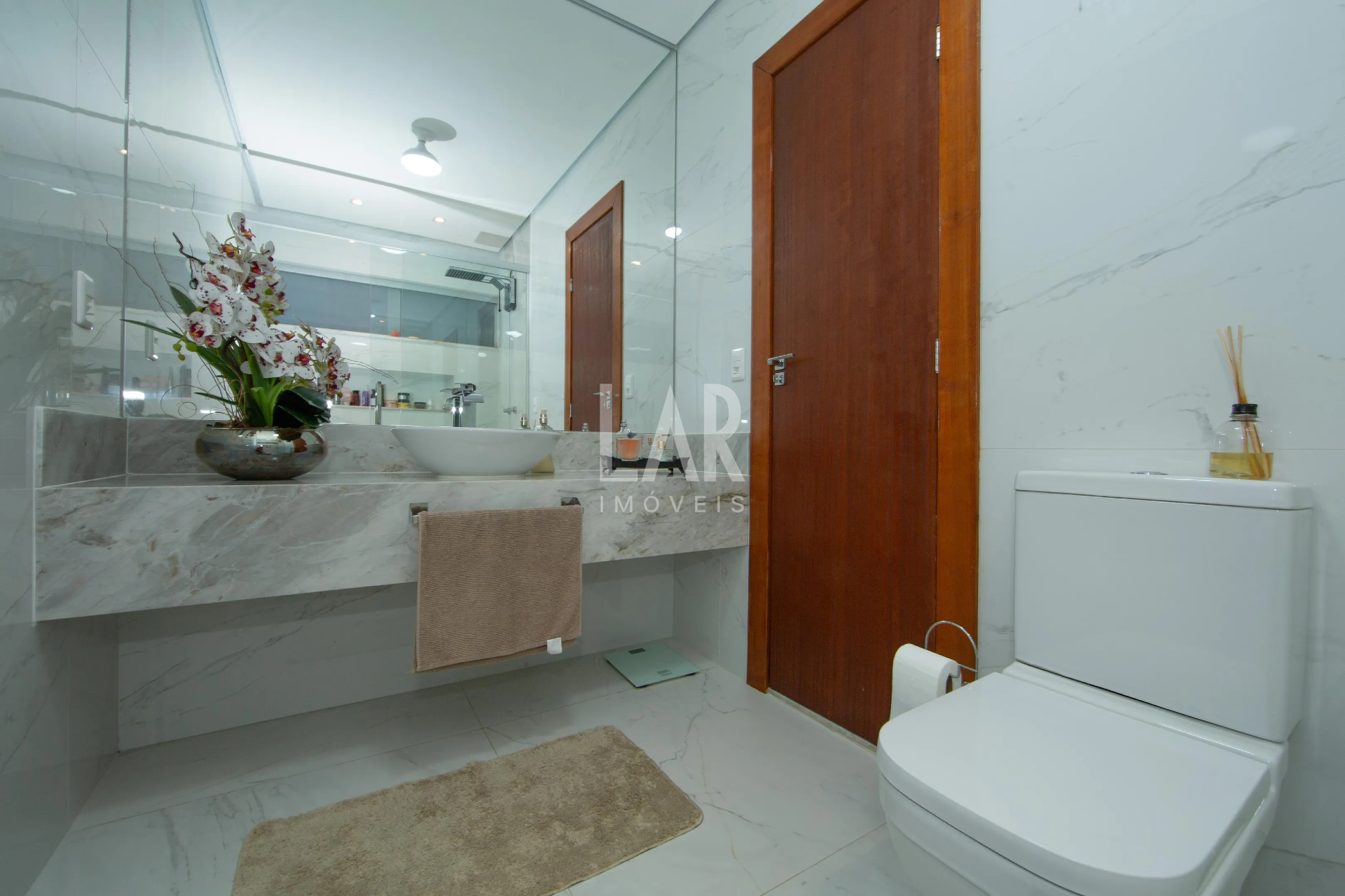 Casa de 4 quartos à venda, Santa Lúcia, Belo Horizonte - MG