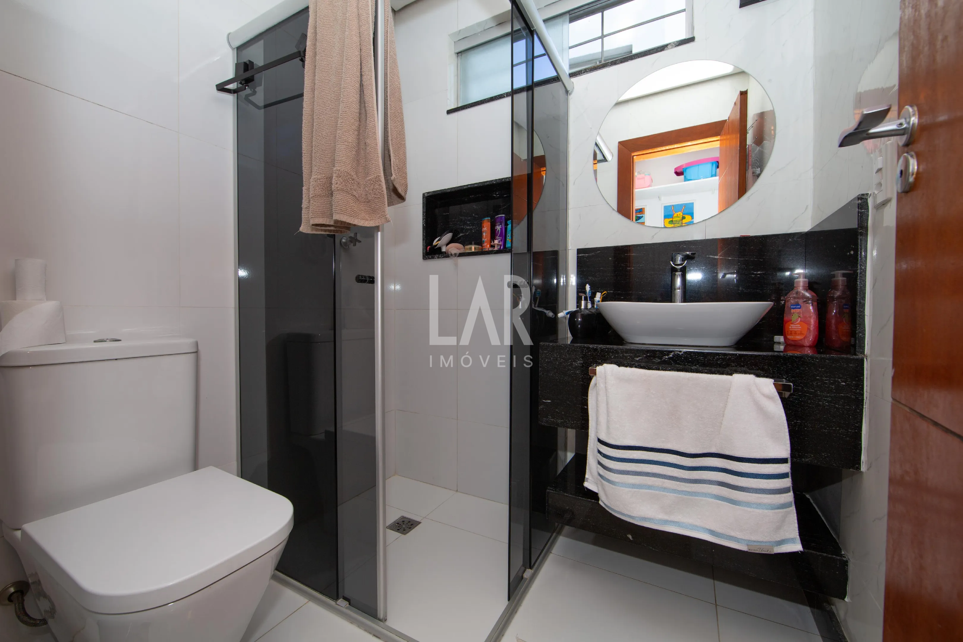 Casa de 4 quartos à venda, Santa Lúcia, Belo Horizonte - MG