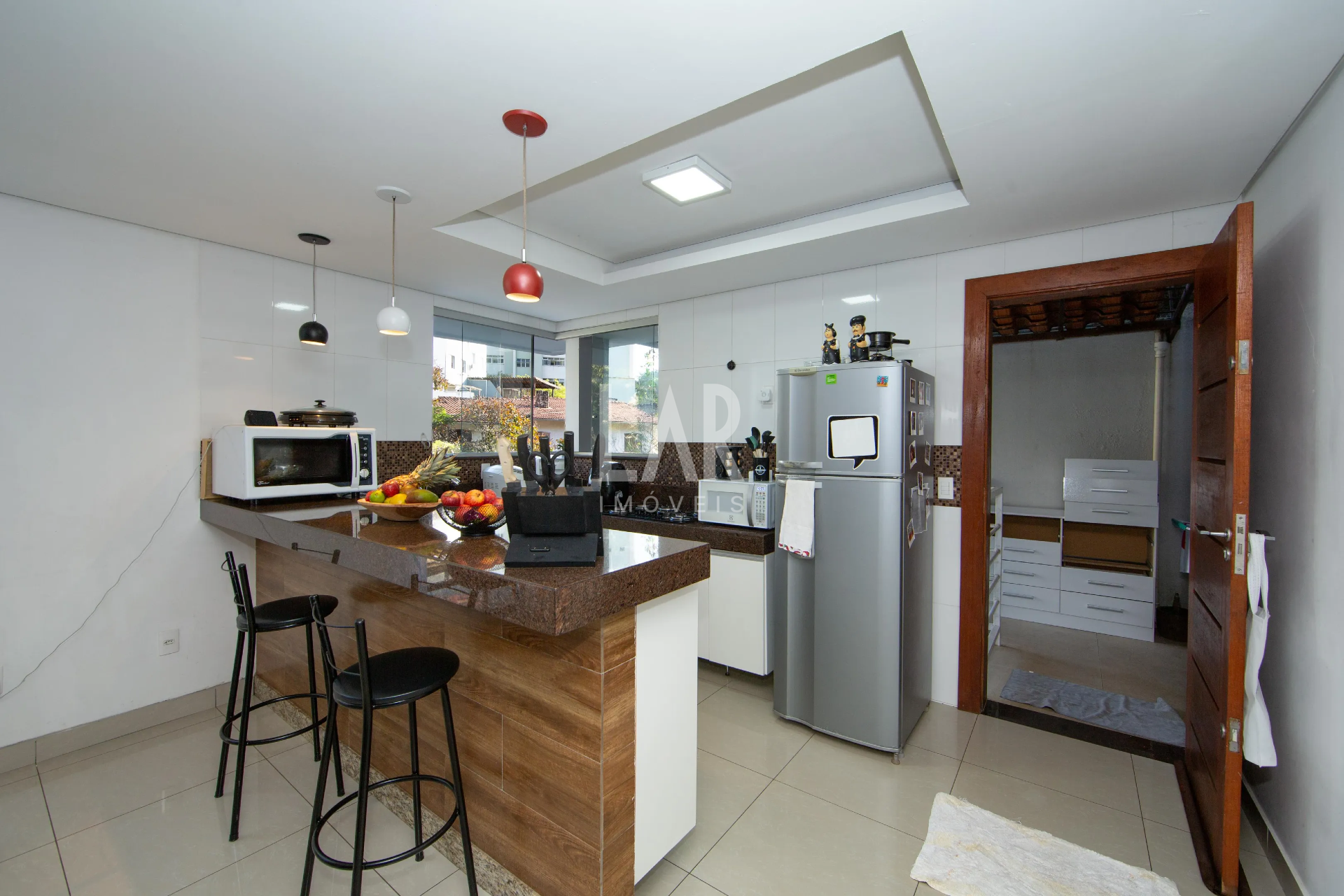 Casa de 4 quartos à venda, Santa Lúcia, Belo Horizonte - MG