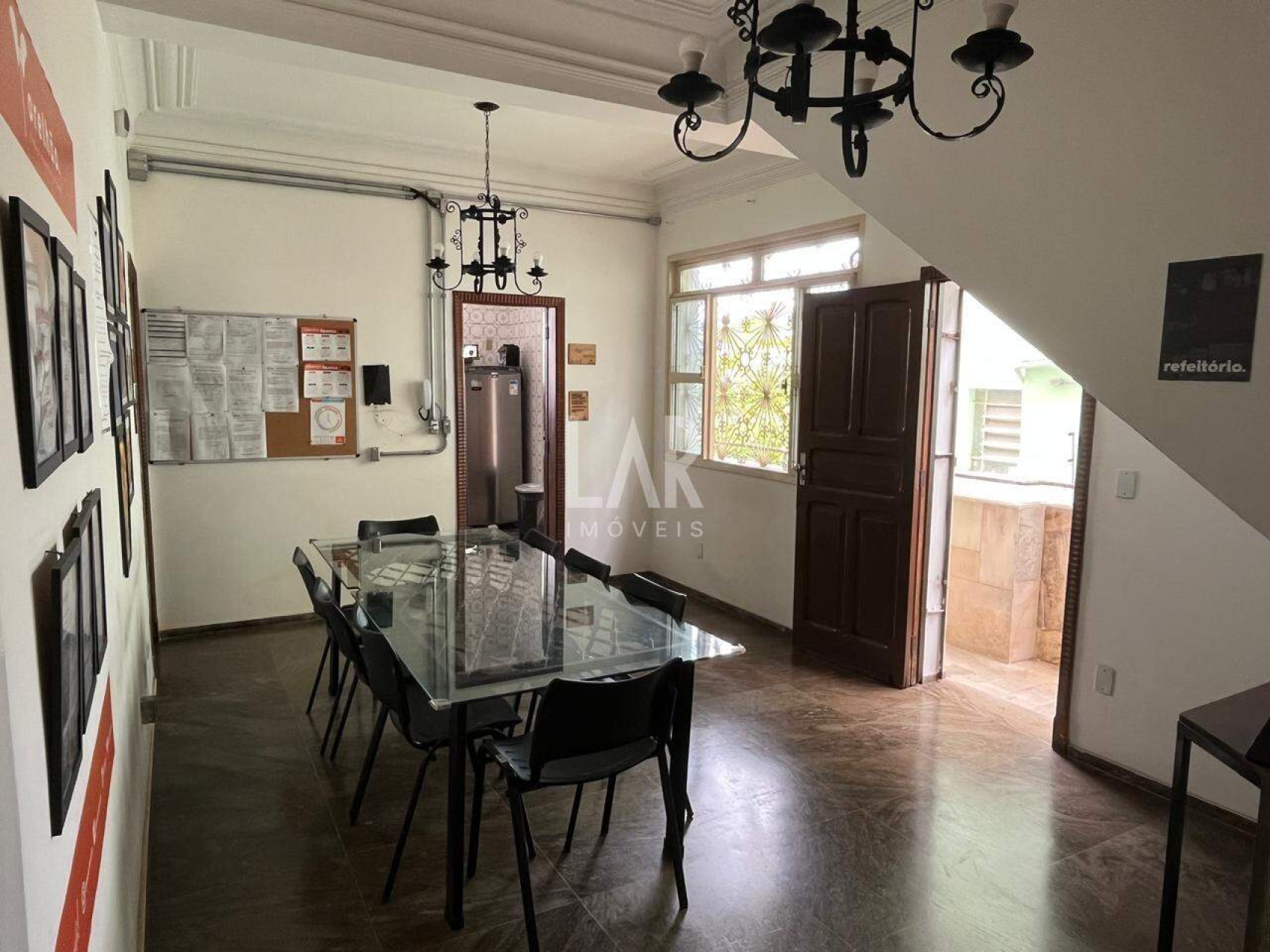 Casa com 10 quartos — Floresta, Belo Horizonte