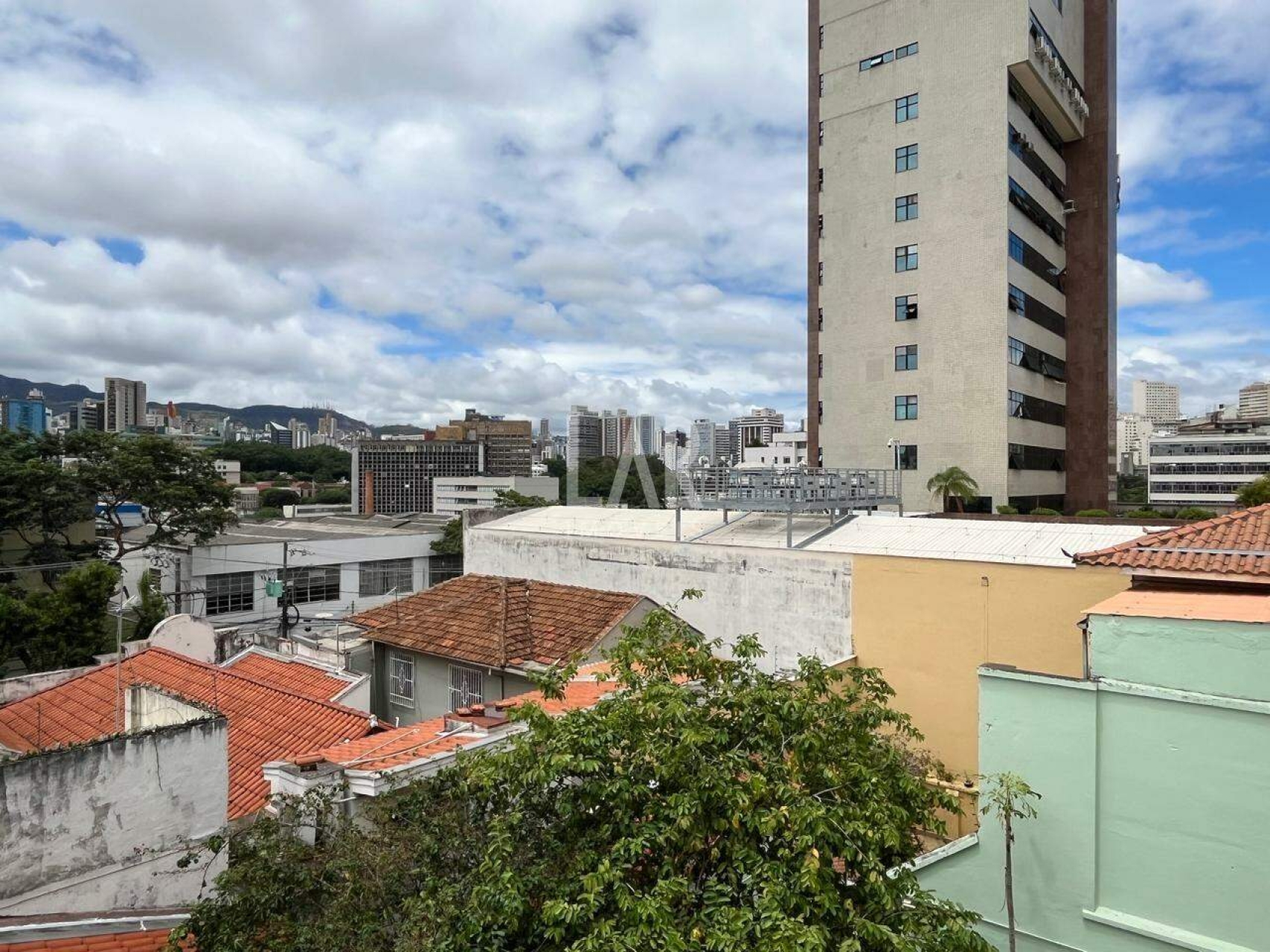 Casa de 10 quartos à venda, Centro, Belo Horizonte - MG