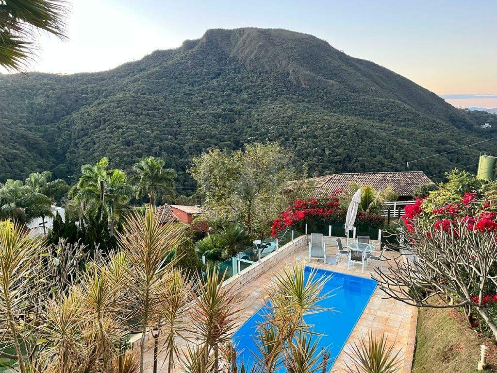 Casa de 4 quartos à venda, Veredas das Geraes, Nova Lima - MG