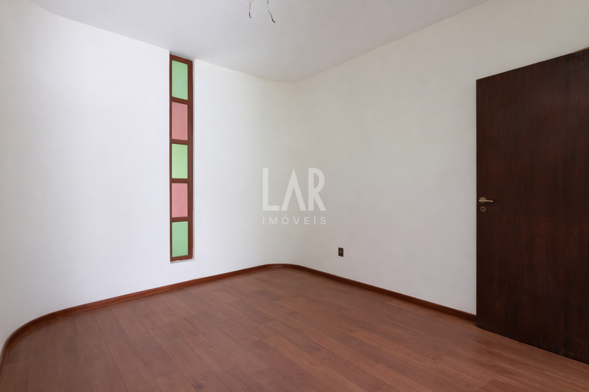 Casa de 4 quartos à venda, São Lucas, Belo Horizonte - MG