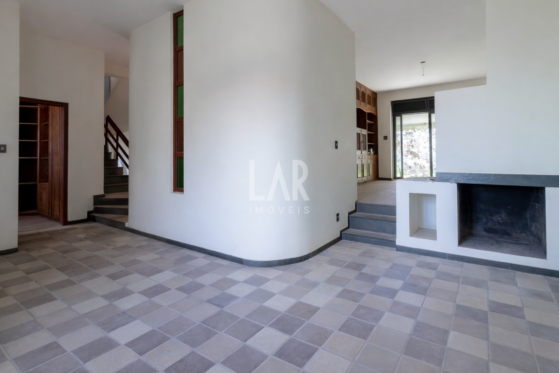 Casa de 4 quartos à venda, São Lucas, Belo Horizonte - MG