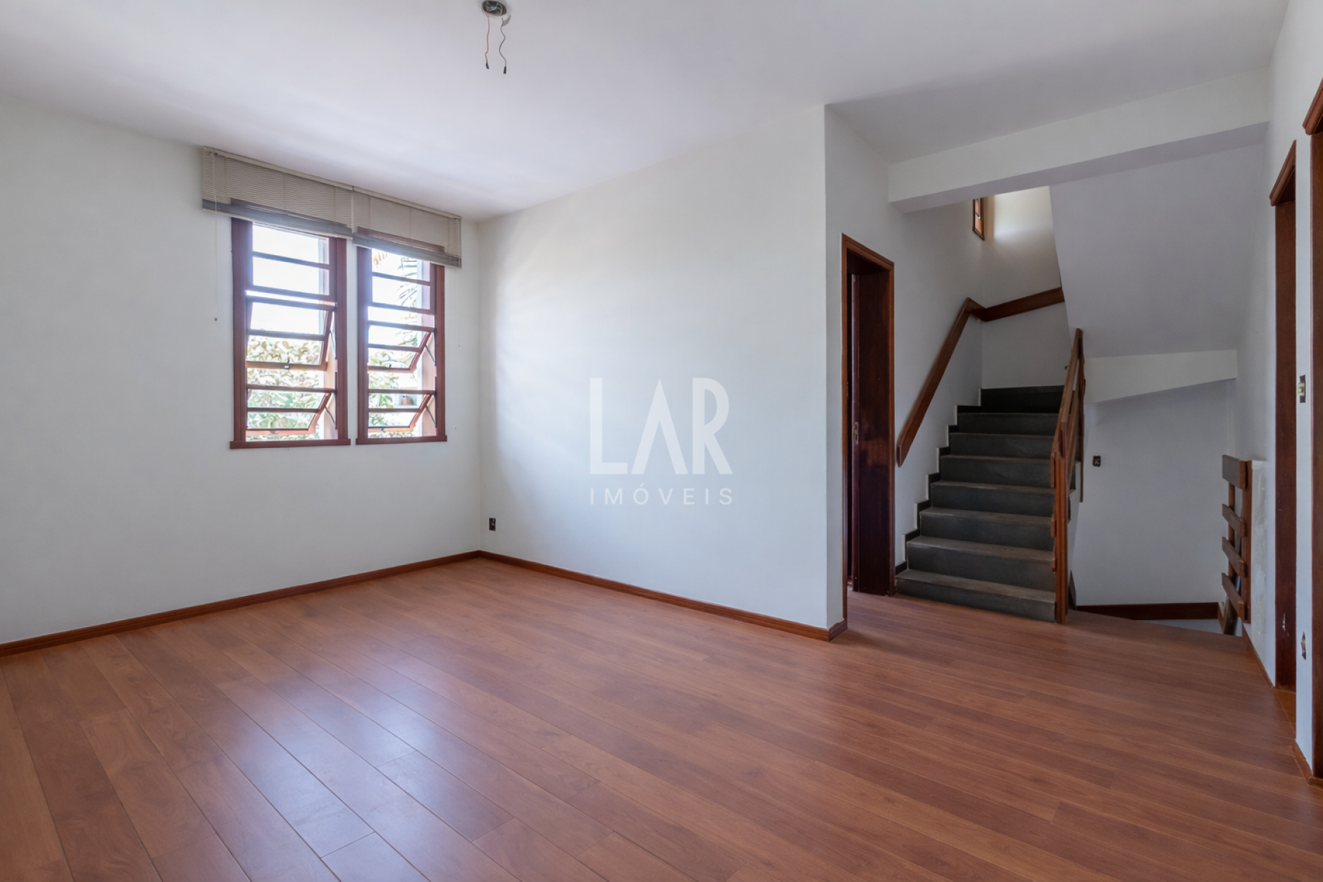 Casa de 4 quartos à venda, São Lucas, Belo Horizonte - MG