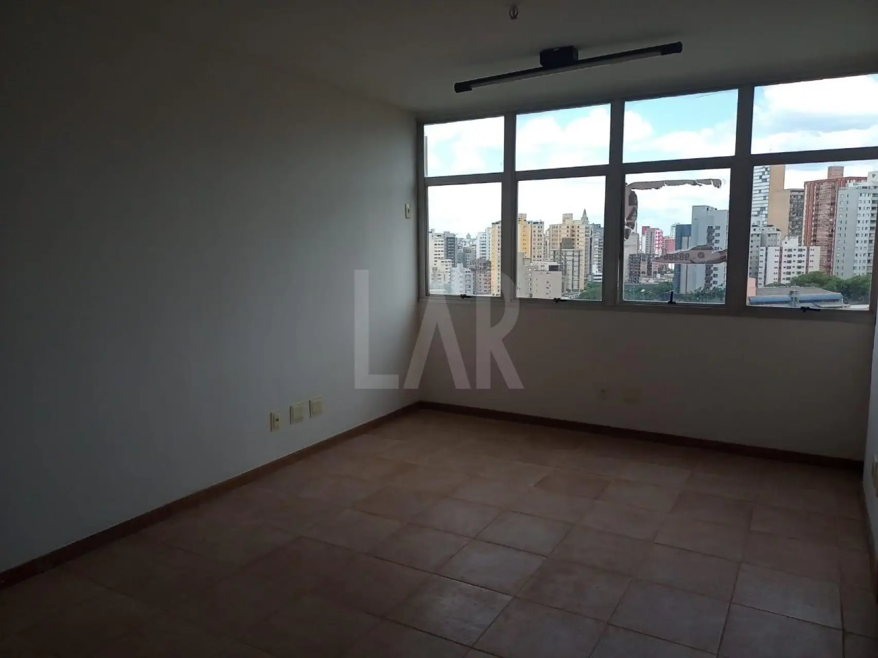 Sala para alugar, Santo Agostinho, Belo Horizonte - MG
