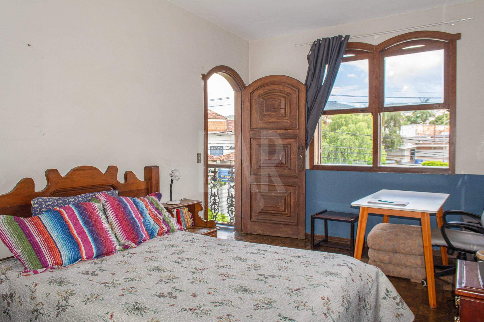 Casa de 5 quartos à venda, Santa Tereza, Belo Horizonte - MG