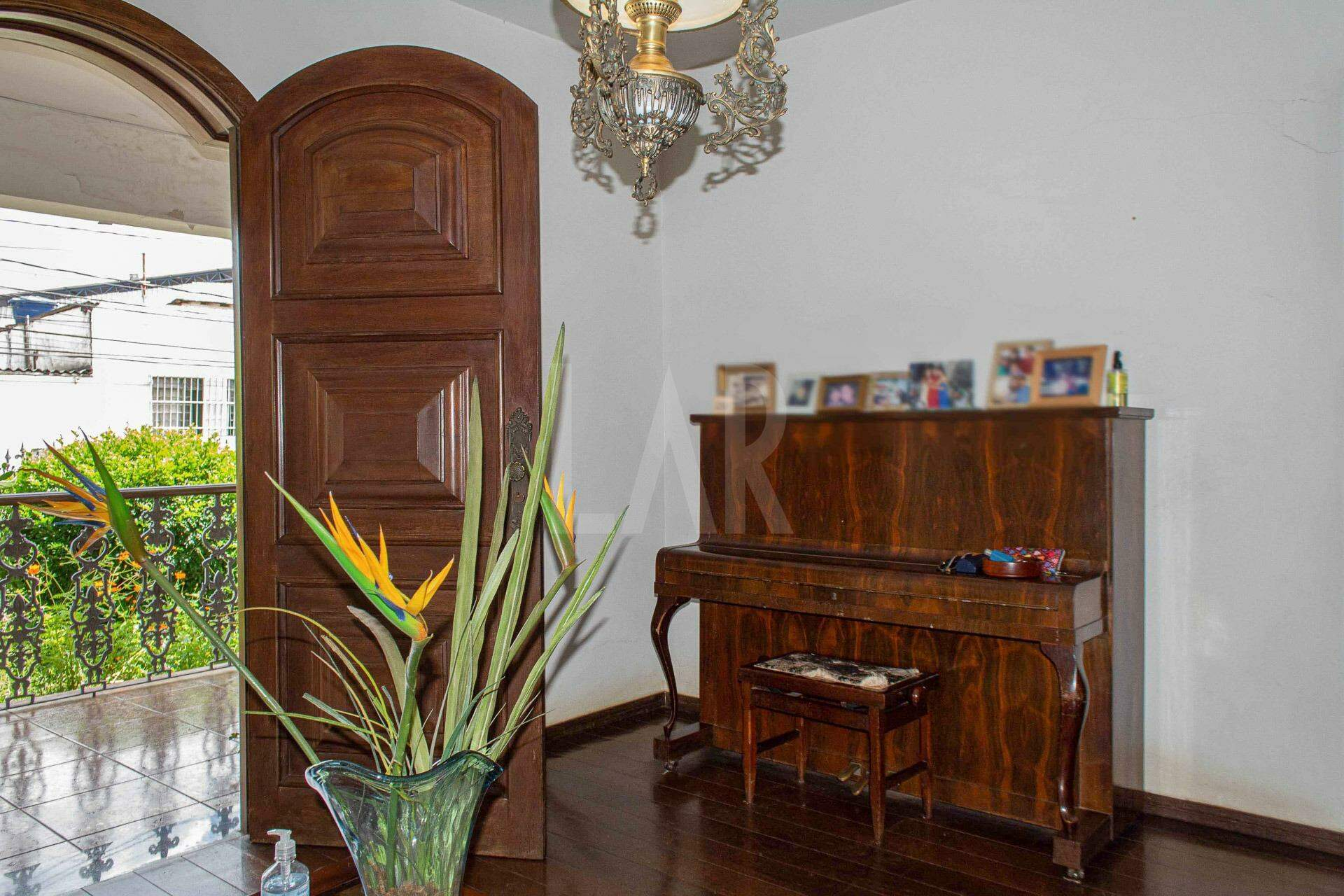 Casa de 5 quartos à venda, Santa Tereza, Belo Horizonte - MG