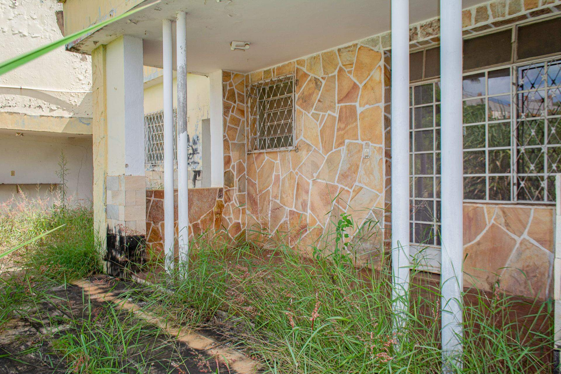 Casa de 5 quartos à venda, Santa Tereza, Belo Horizonte - MG