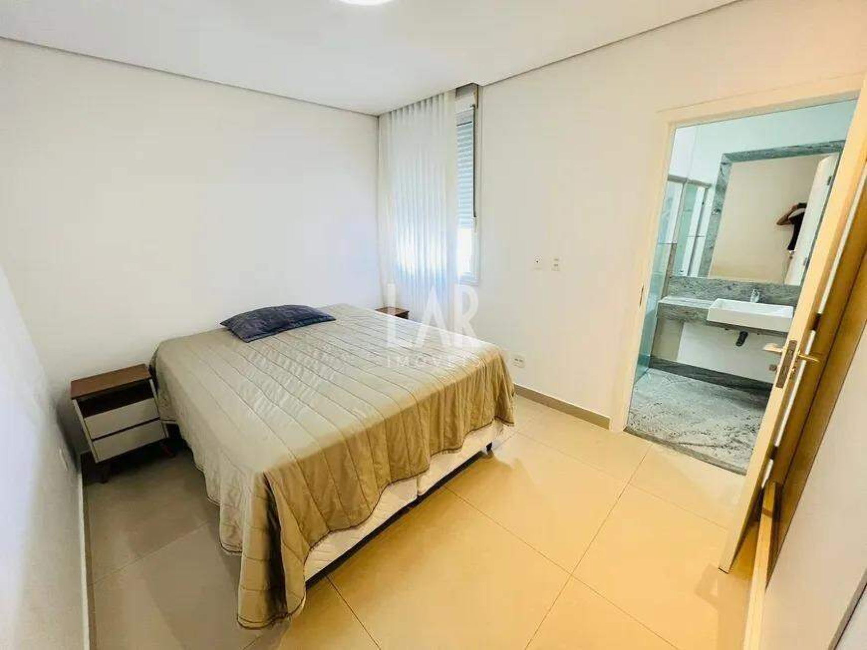 Casa de 5 quartos à venda, Castelo, Belo Horizonte - MG