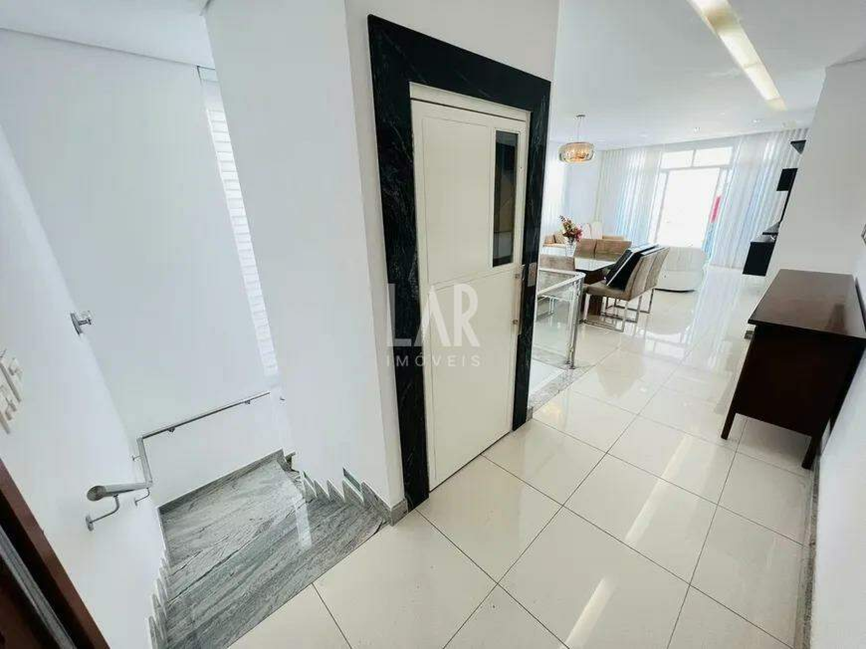 Casa de 5 quartos à venda, Castelo, Belo Horizonte - MG