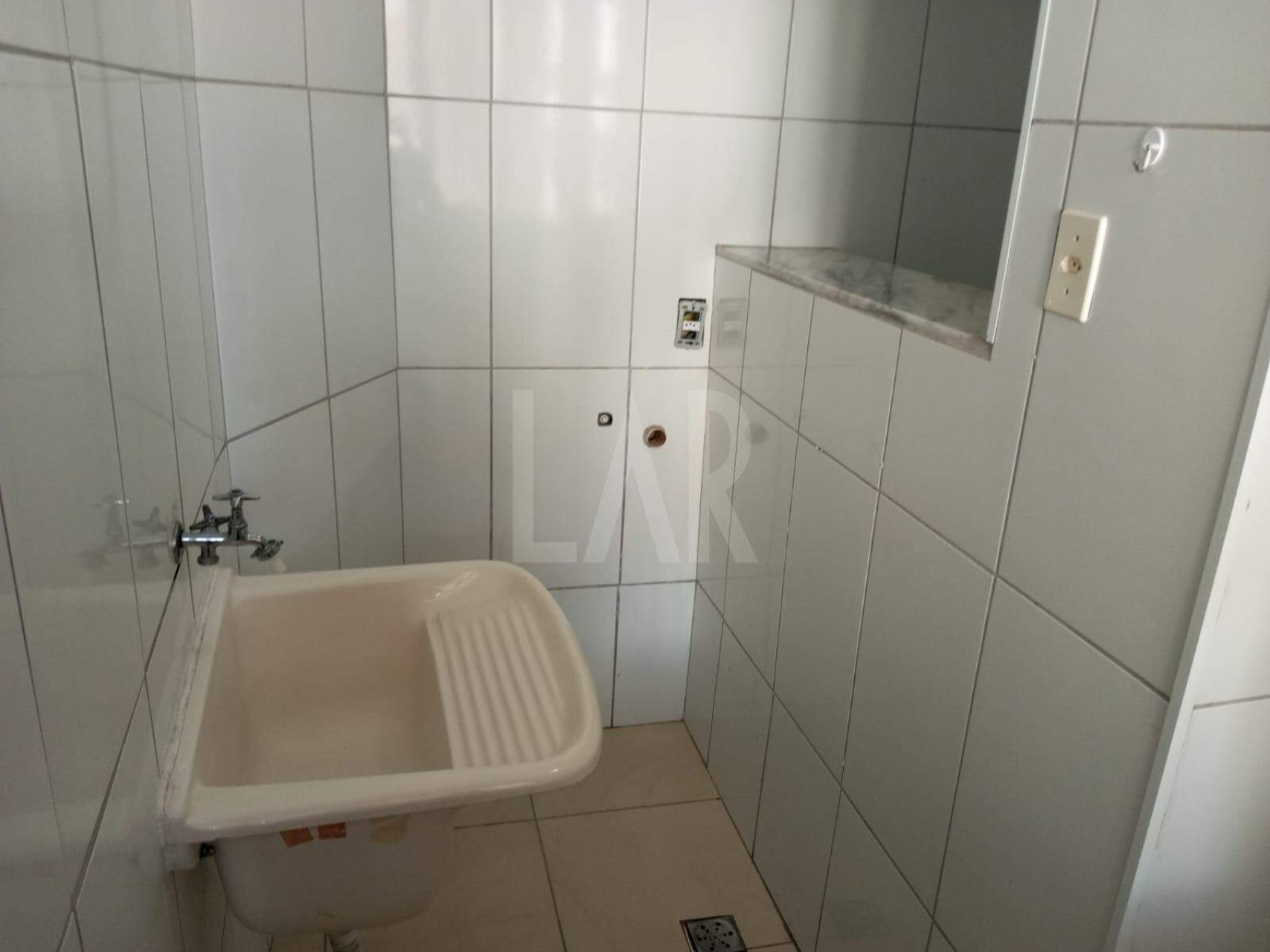 Casa de 2 quartos para alugar, Grajaú, Belo Horizonte - MG