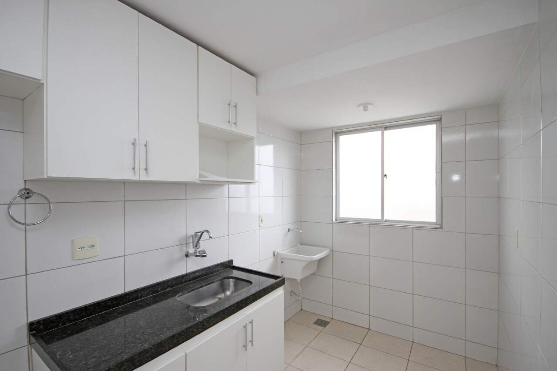 Apartamento de 3 quartos para alugar, Nova Granada, Belo Horizonte - MG