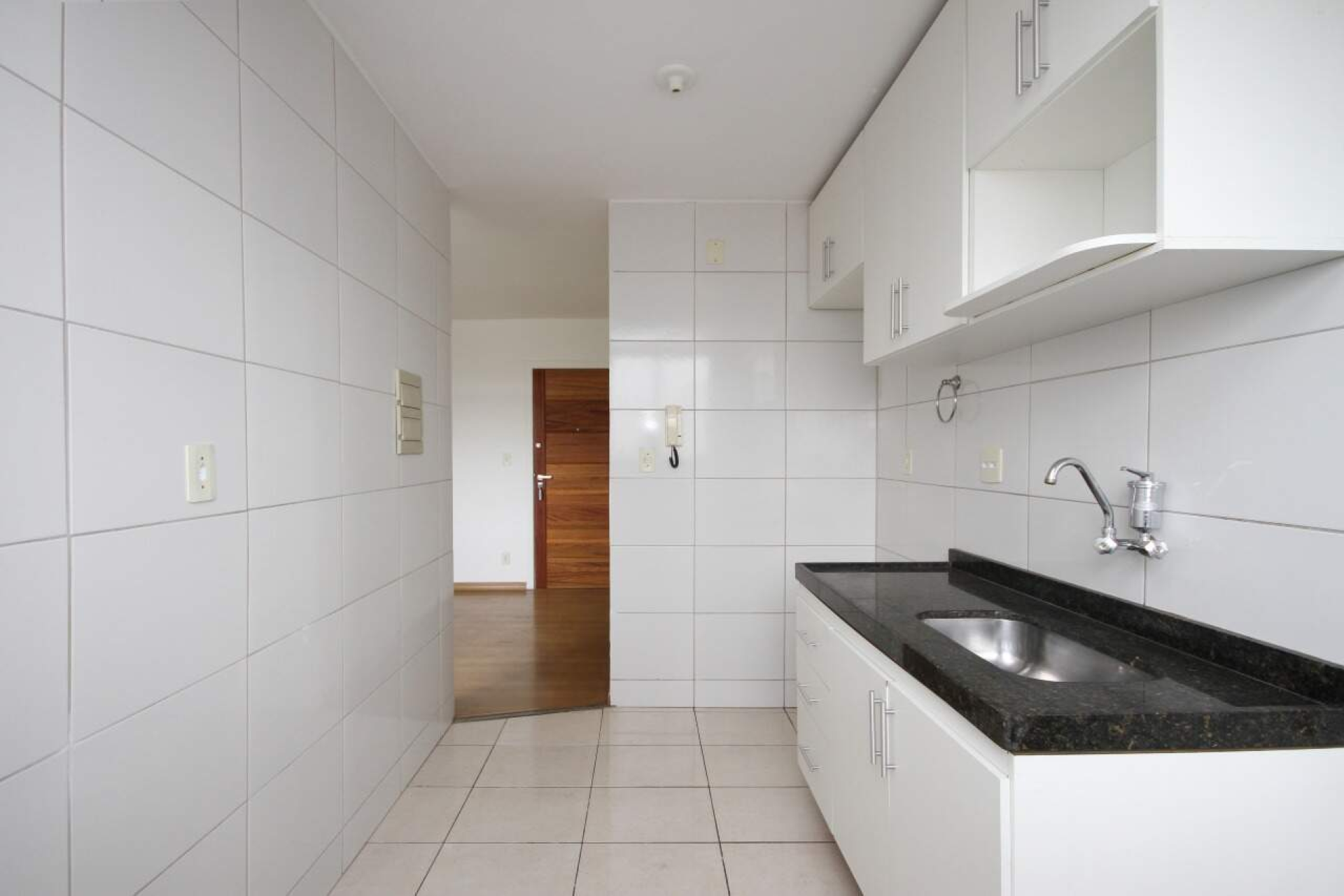 Apartamento de 3 quartos para alugar, Nova Granada, Belo Horizonte - MG