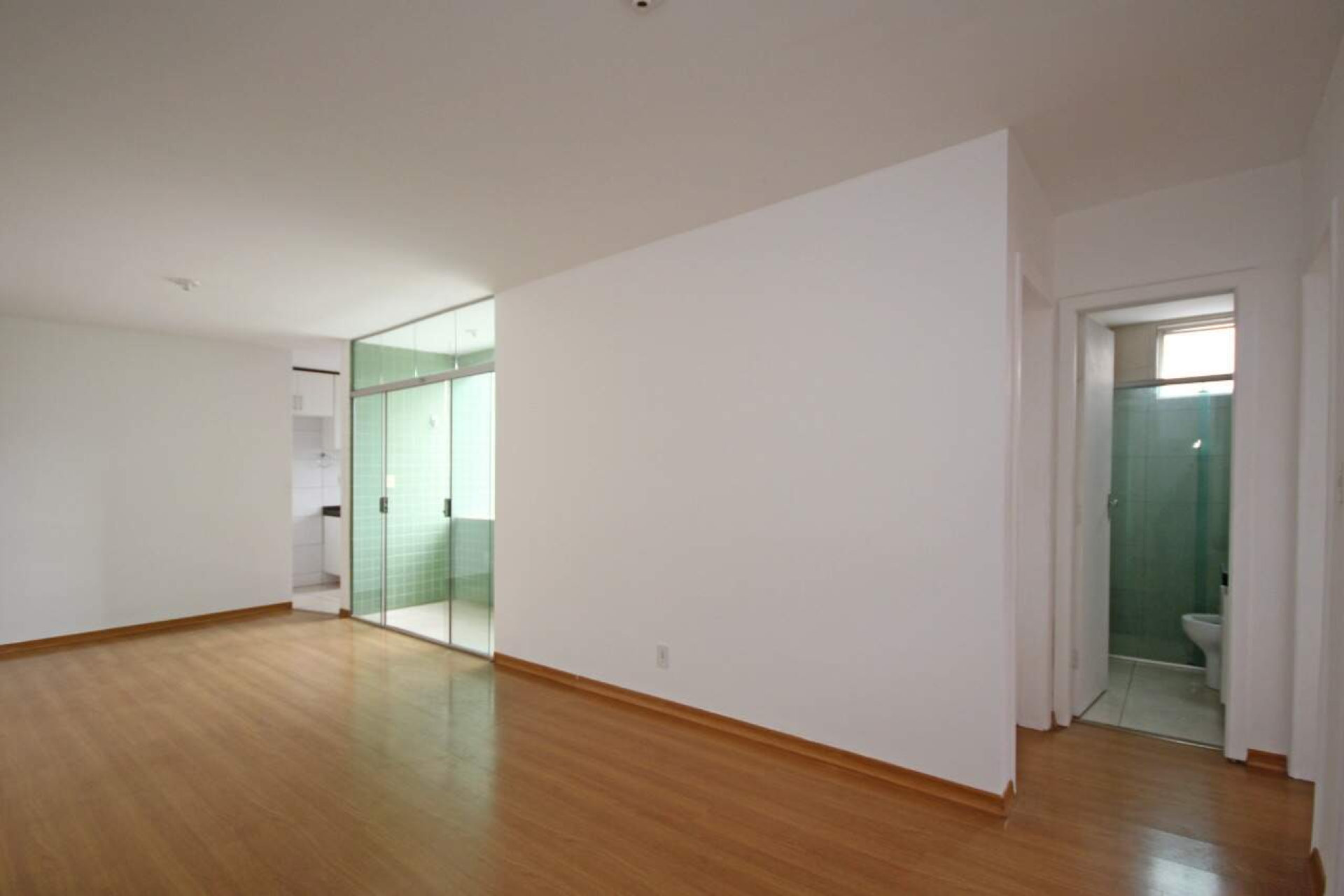 Apartamento de 3 quartos para alugar, Nova Granada, Belo Horizonte - MG