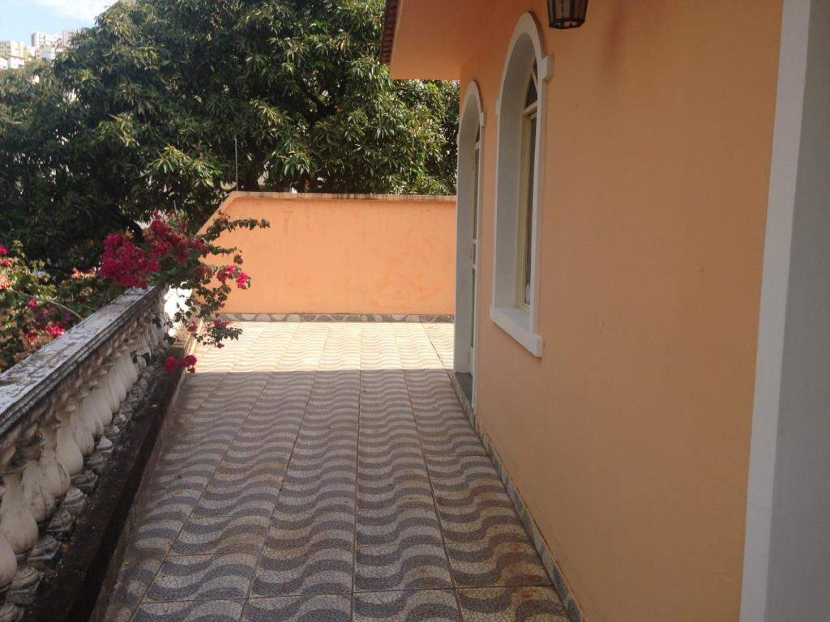 Casa de 3 quartos à venda, Santa Efigênia, Belo Horizonte - MG