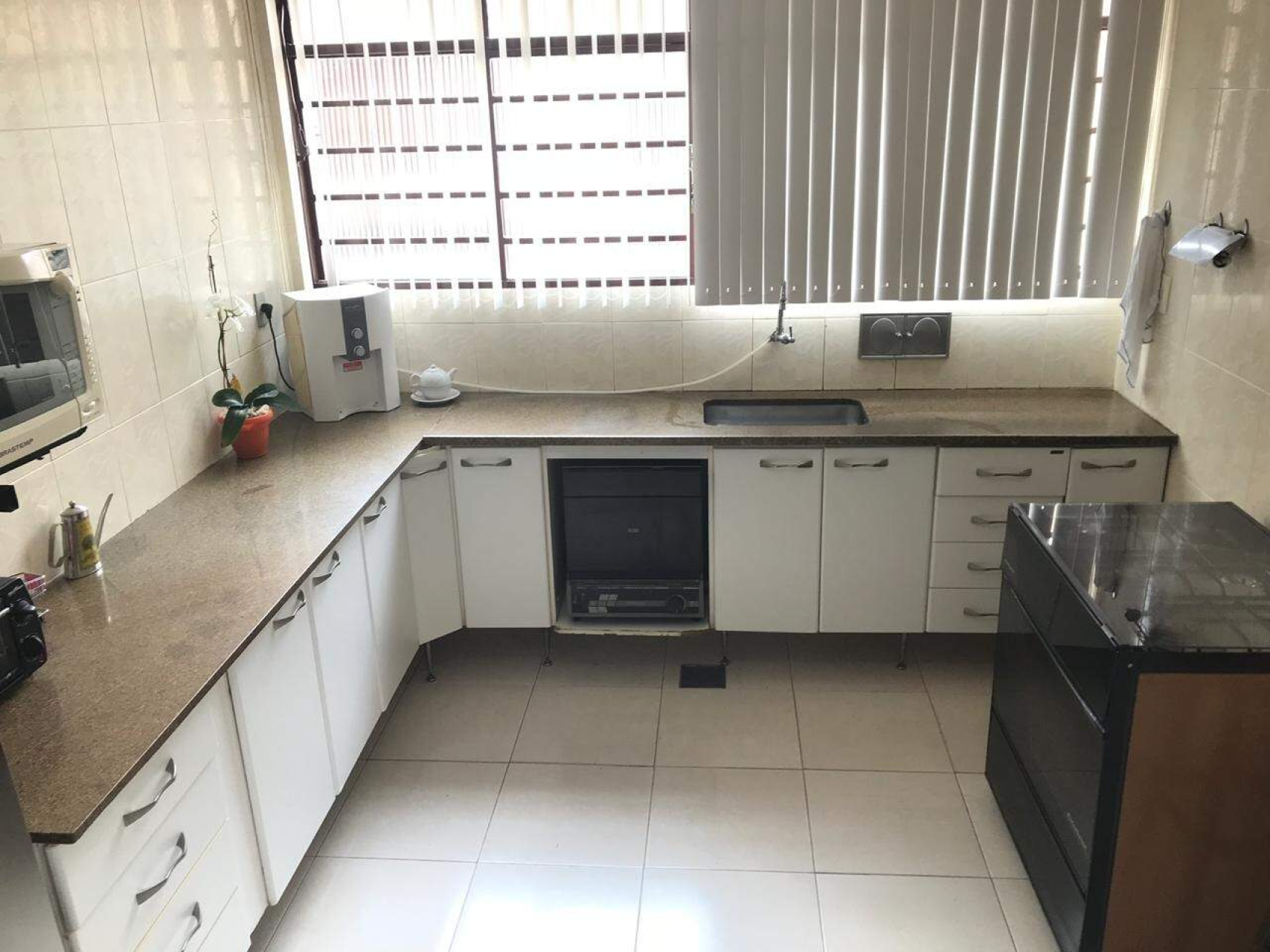 Casa de 4 quartos à venda, Castelo, Belo Horizonte - MG