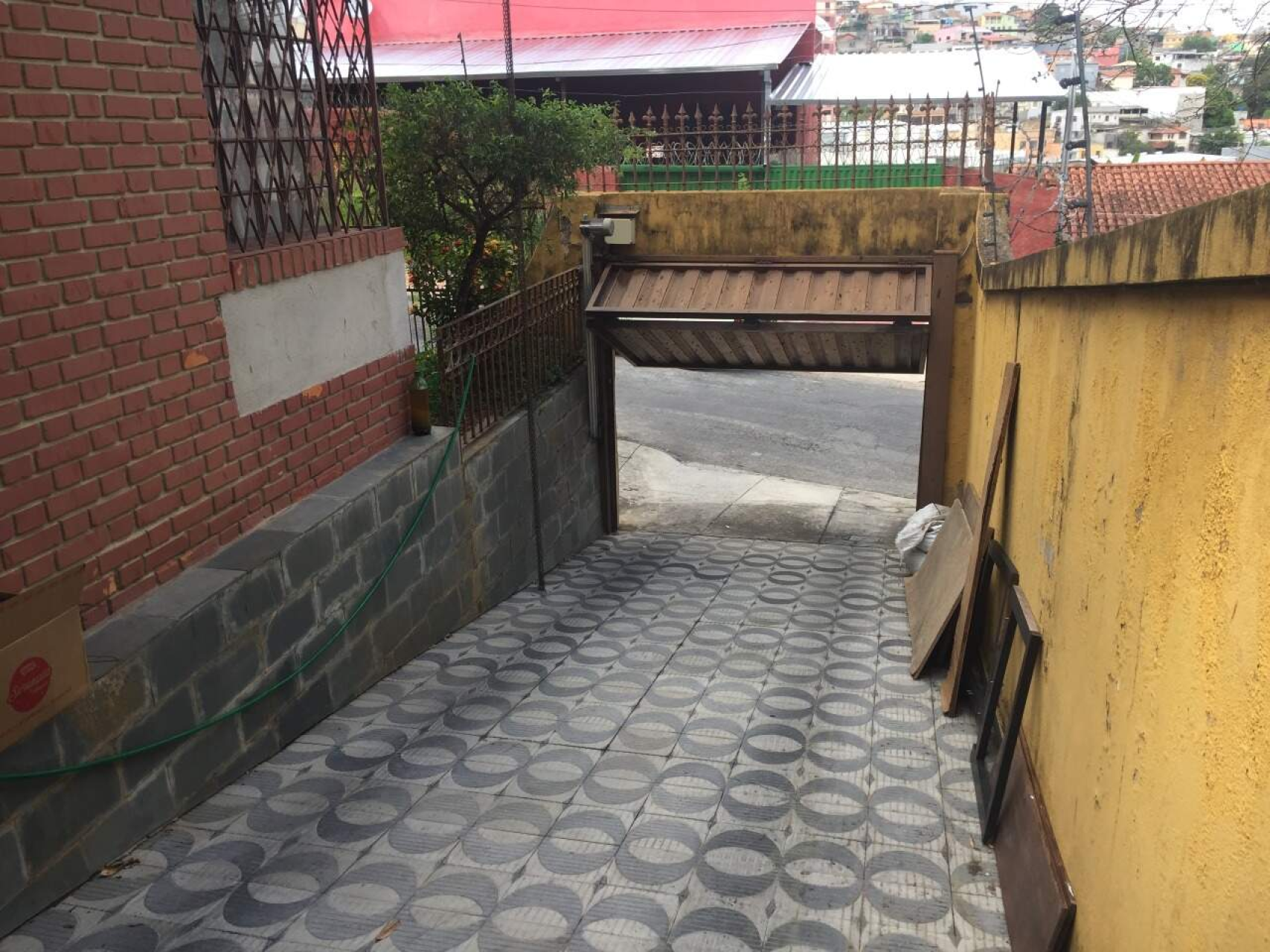 Casa de 4 quartos à venda, Cachoeirinha, Belo Horizonte - MG