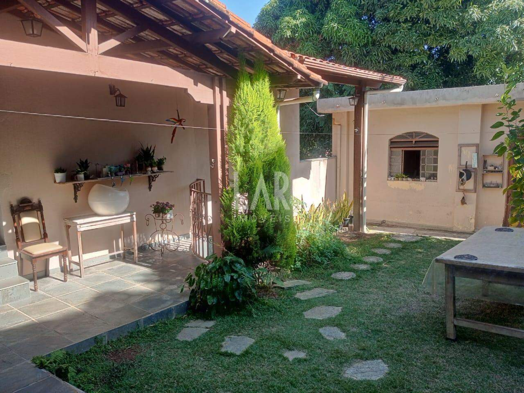Casa de 4 quartos à venda, Cachoeirinha, Belo Horizonte - MG