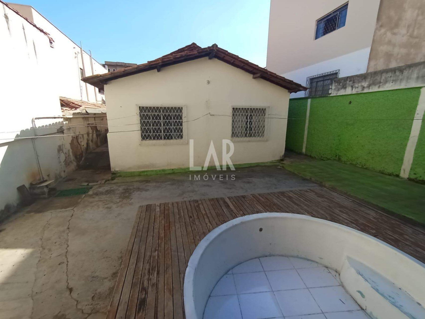 Casa de 5 quartos à venda, Sagrada Família, Belo Horizonte - MG