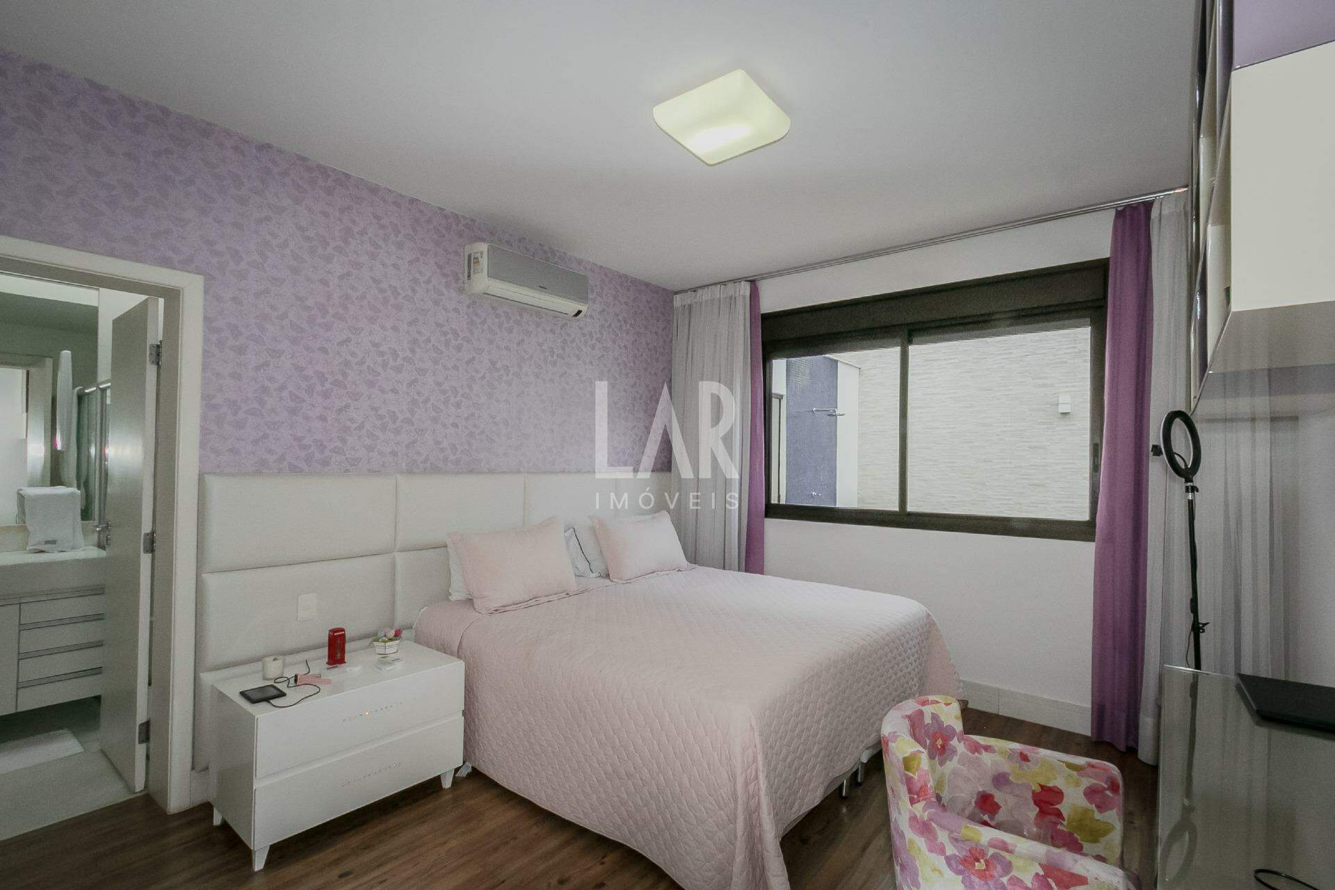 Casa de 4 quartos à venda, Santa Lúcia, Belo Horizonte - MG