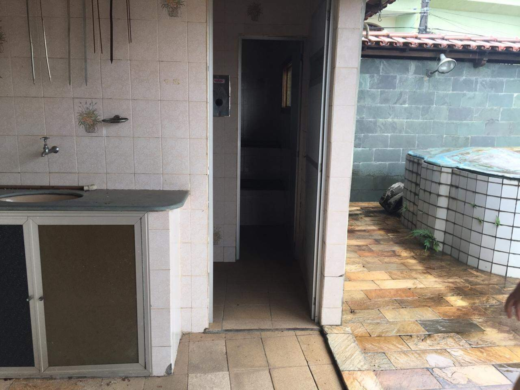 Casa de 4 quartos à venda, Conjunto Califórnia, Belo Horizonte - MG