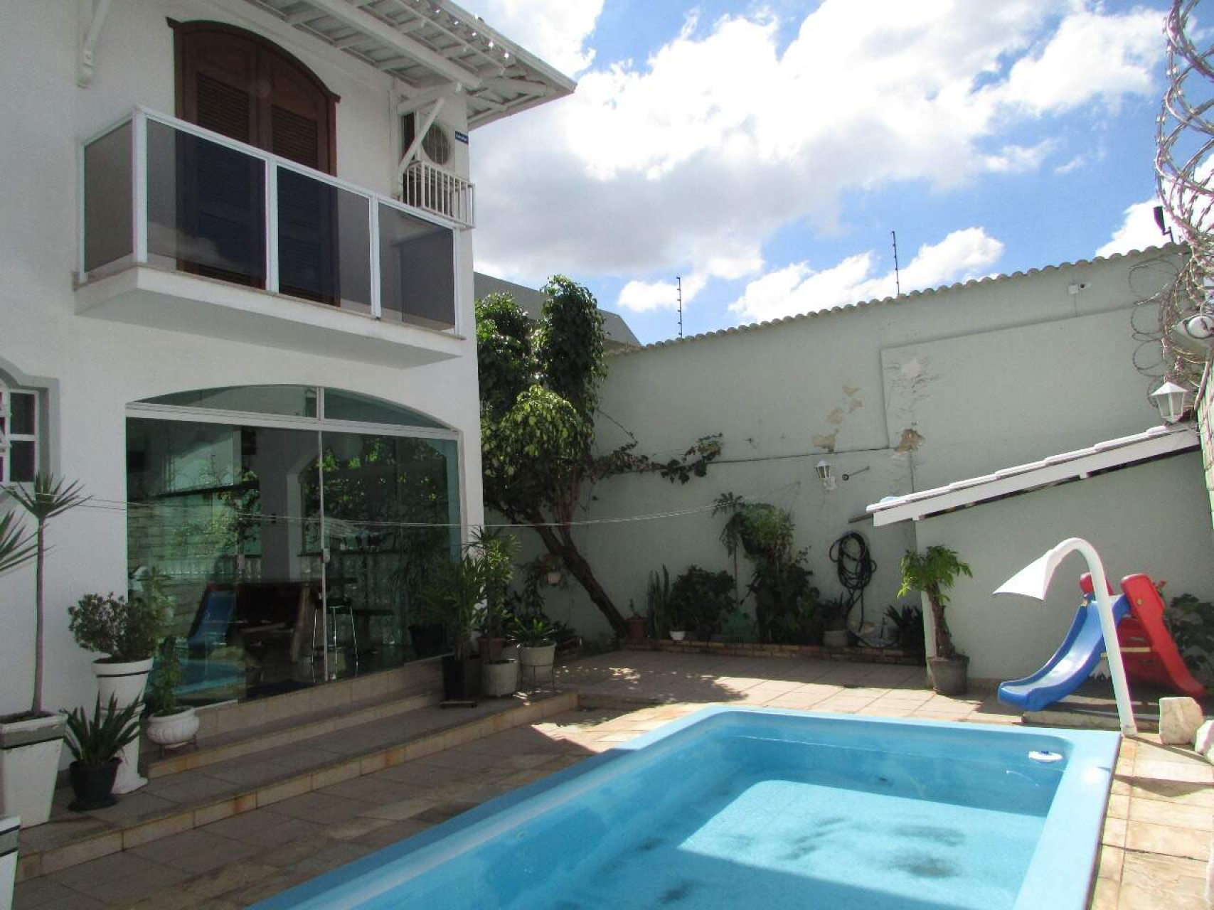 Casa de 4 quartos para alugar, São Luiz, Belo Horizonte - MG