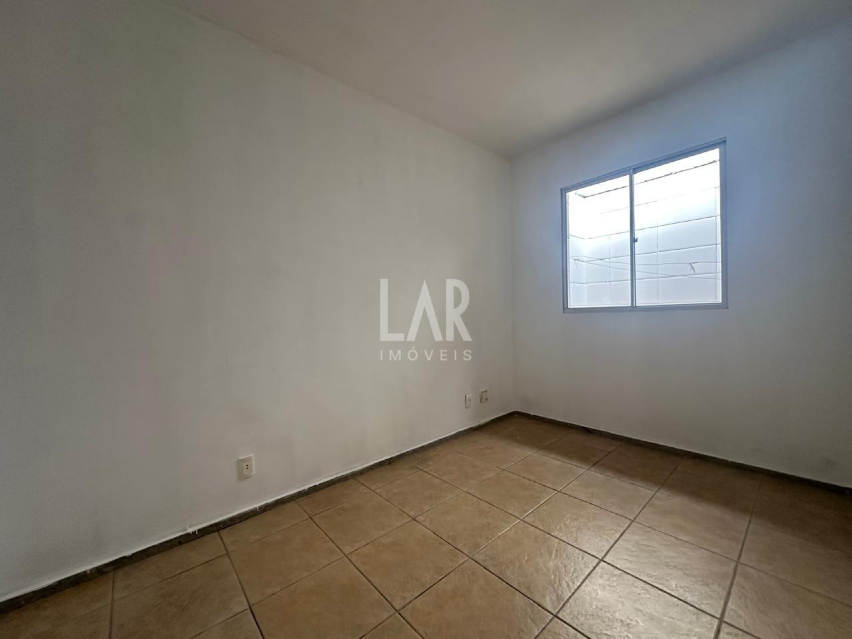 Casa de 2 quartos para alugar, Santa Amélia, Belo Horizonte - MG