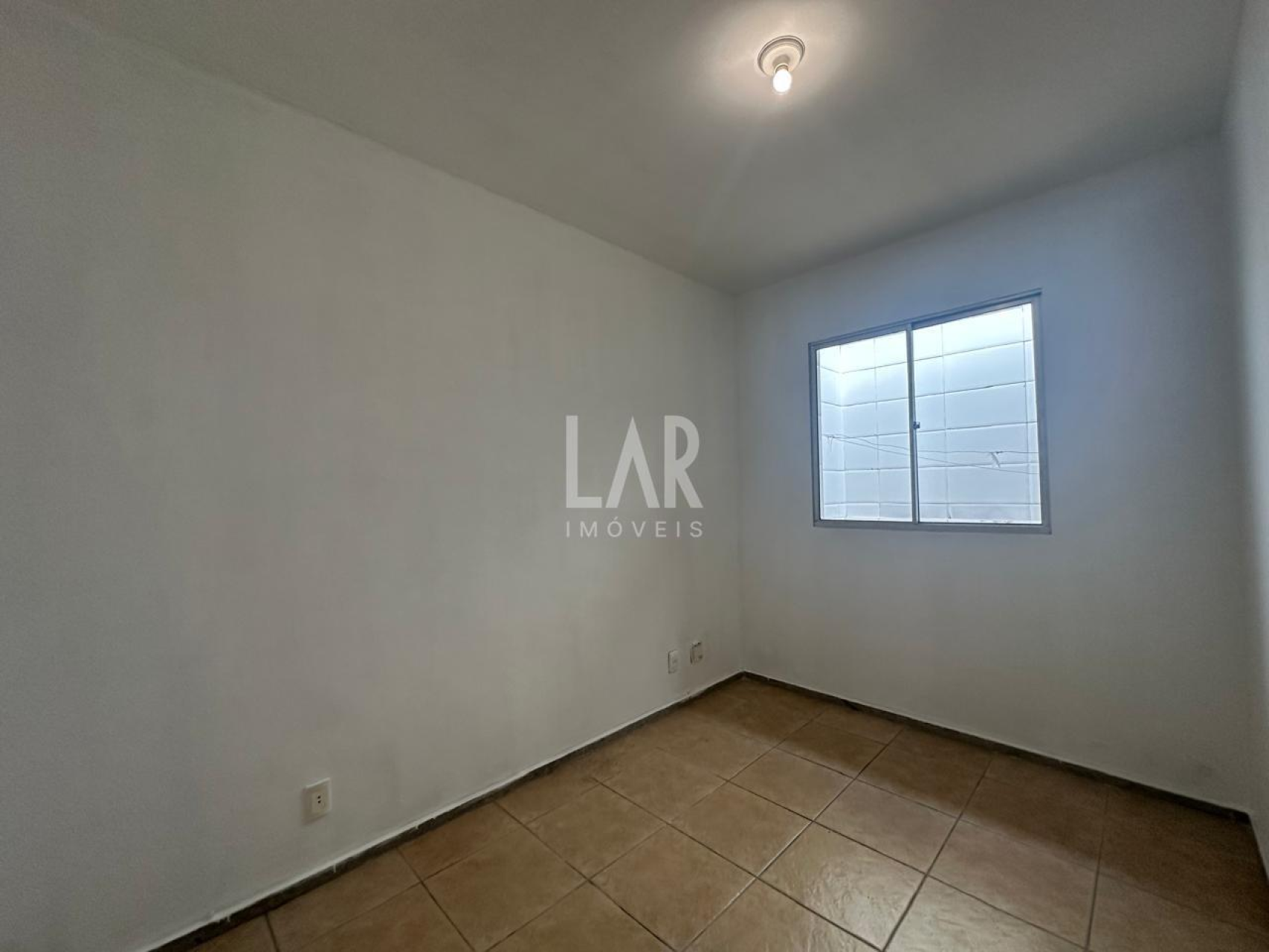 Casa de 2 quartos para alugar, Santa Amélia, Belo Horizonte - MG