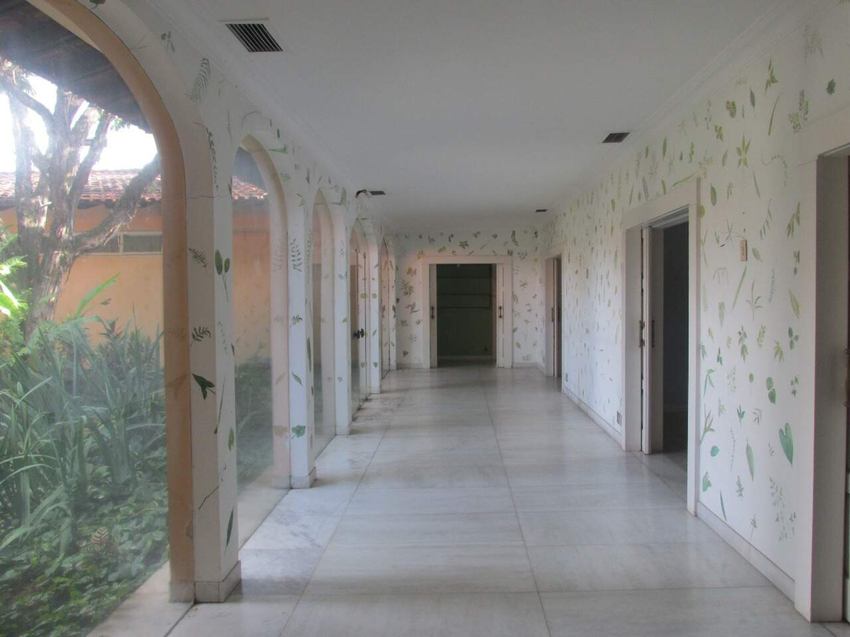 Casa de 7 quartos à venda, São Luiz, Belo Horizonte - MG