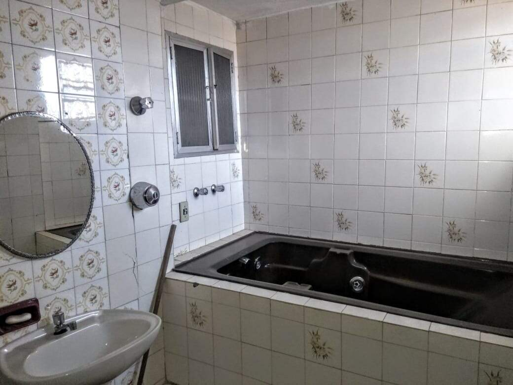 Casa de 8 quartos à venda, Sagrada Família, Belo Horizonte - MG