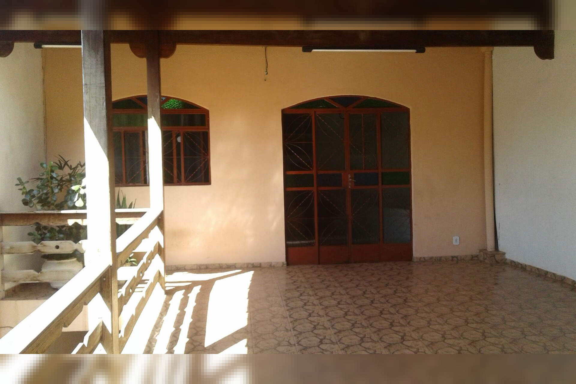 Casa de 3 quartos à venda, Camargos, Belo Horizonte - MG