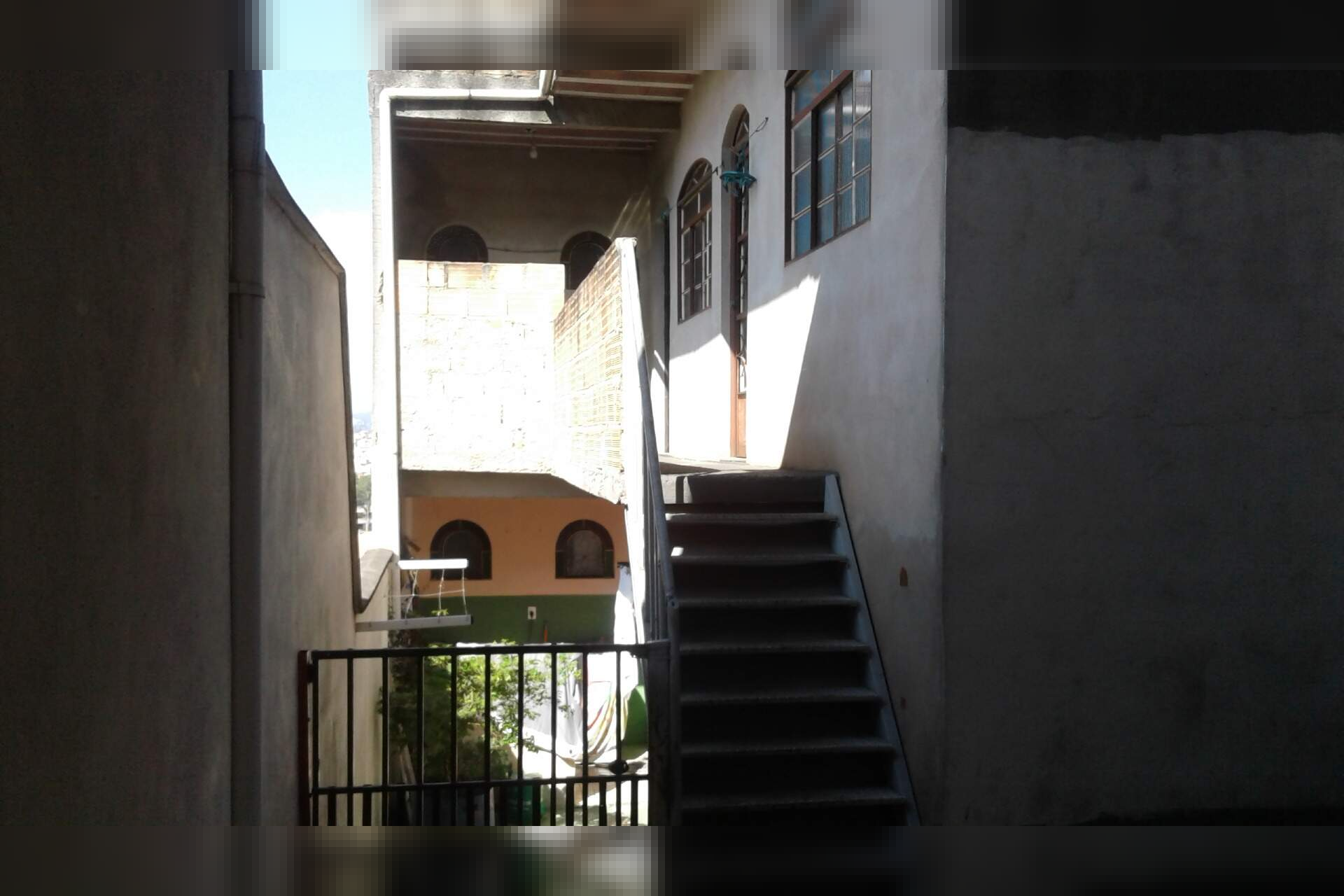 Casa de 3 quartos à venda, Camargos, Belo Horizonte - MG