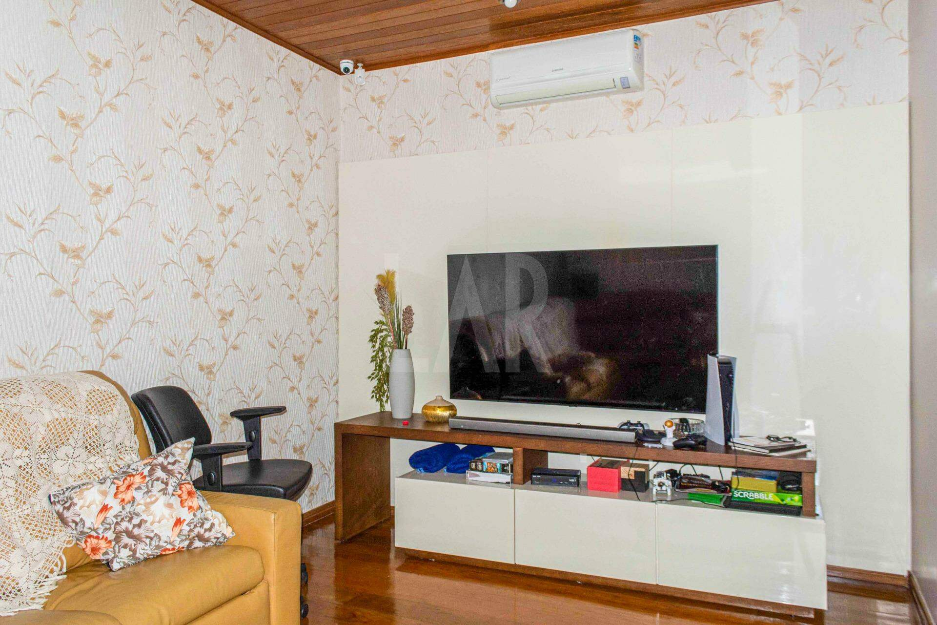 Casa de 4 quartos à venda, Sagrada Família, Belo Horizonte - MG