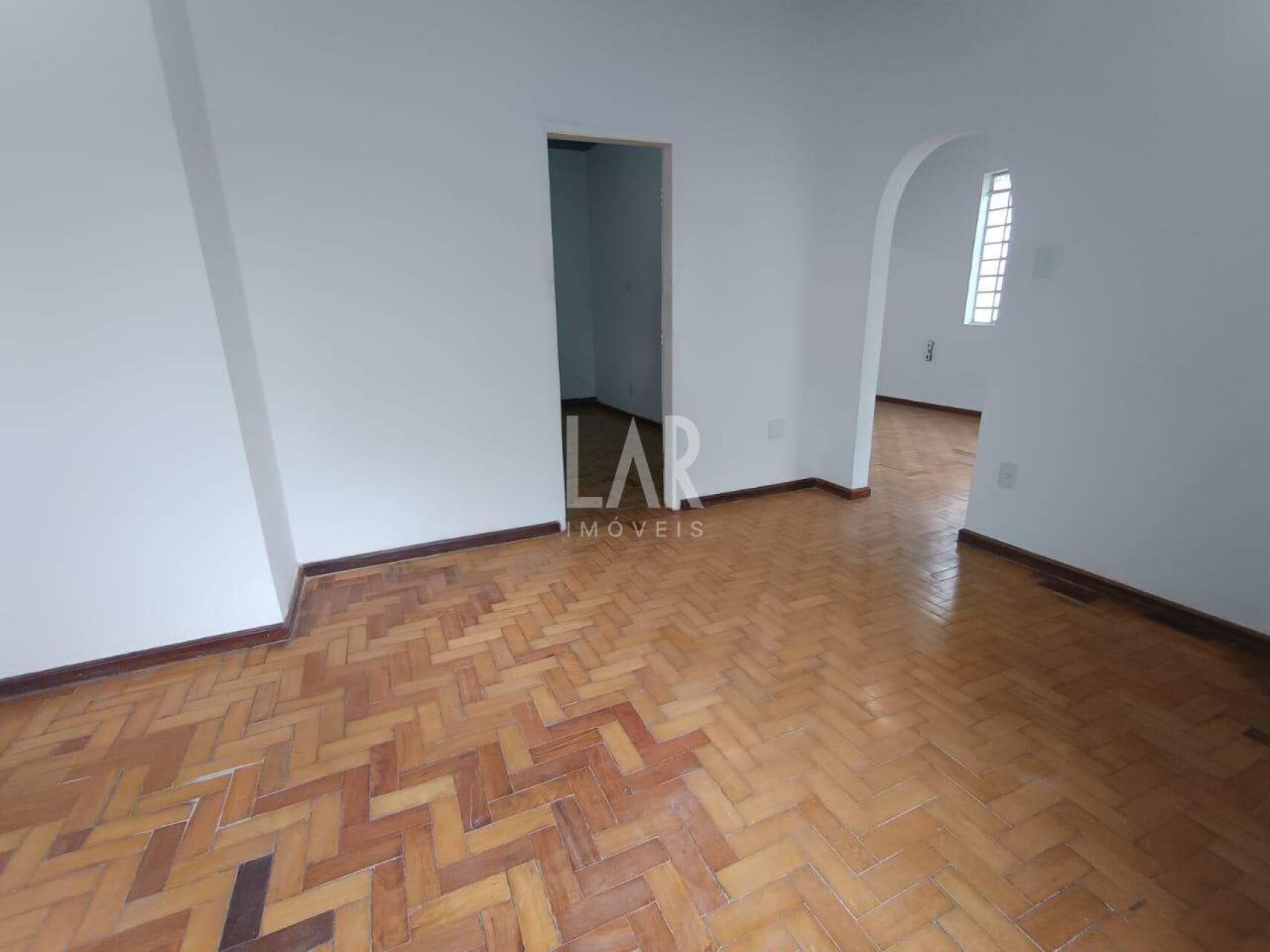Casa Comercial para alugar, Floresta, Belo Horizonte - MG