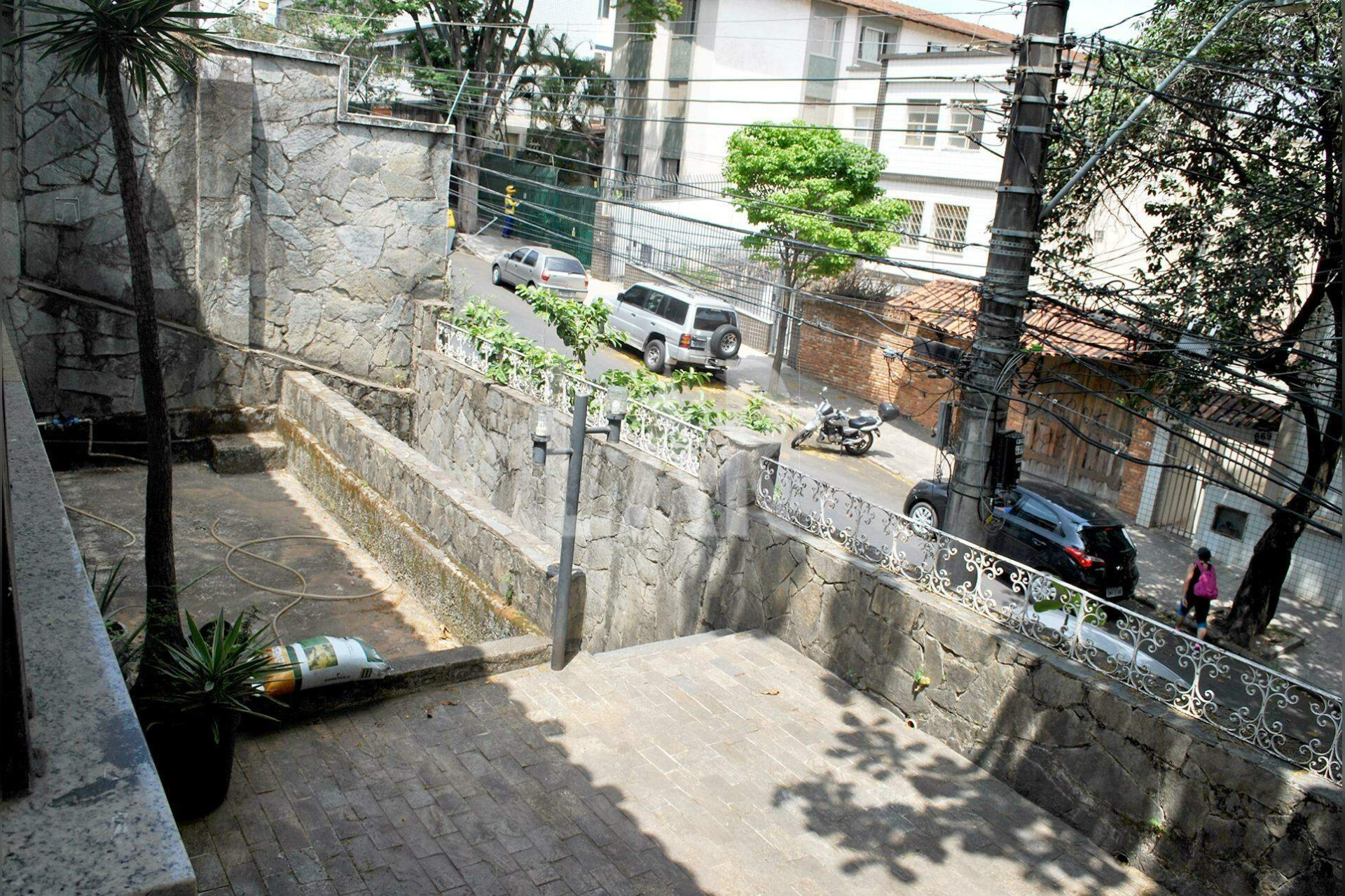 Casa de 3 quartos à venda, Serra, Belo Horizonte - MG