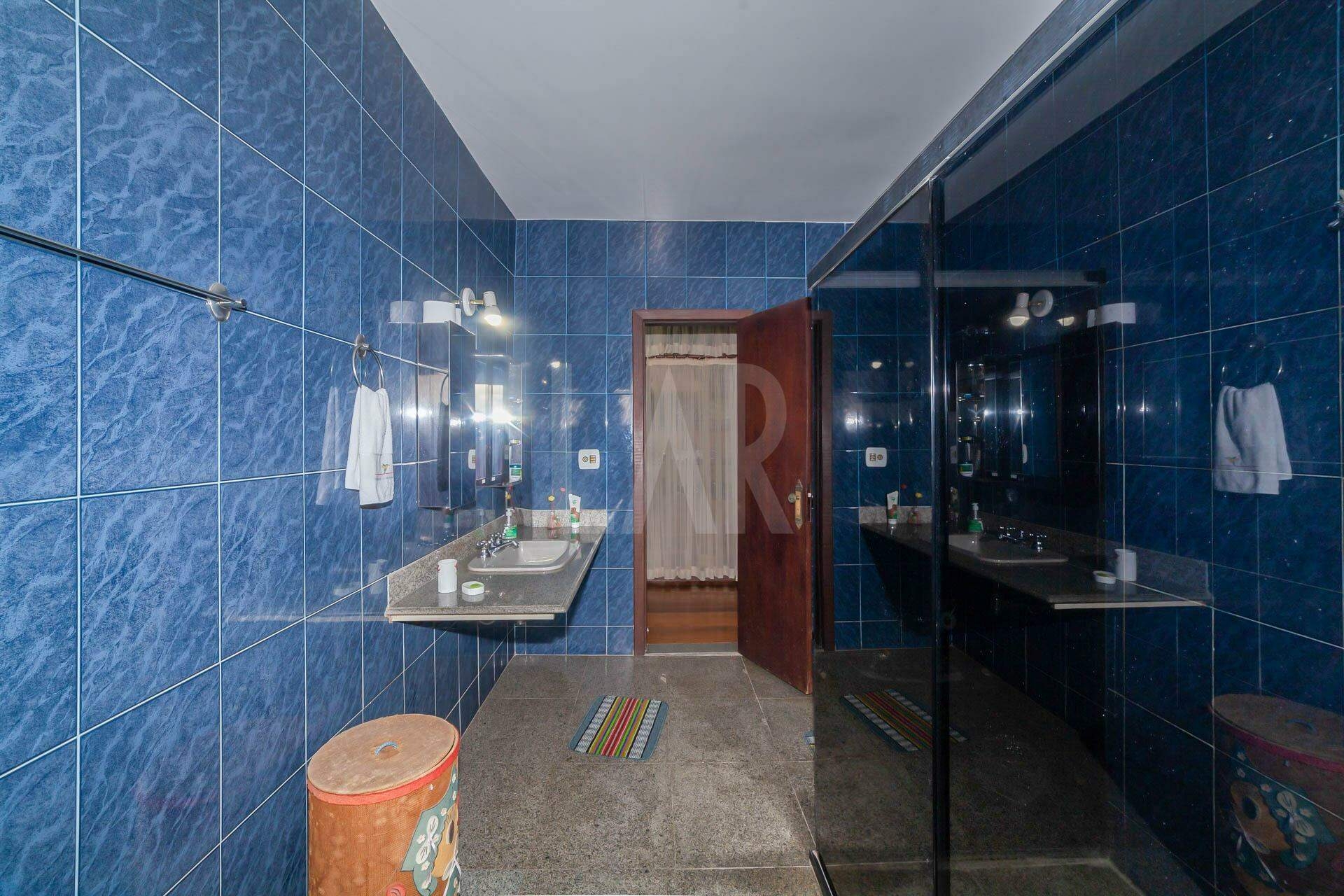 Casa de 4 quartos à venda, Santa Rosa, Belo Horizonte - MG