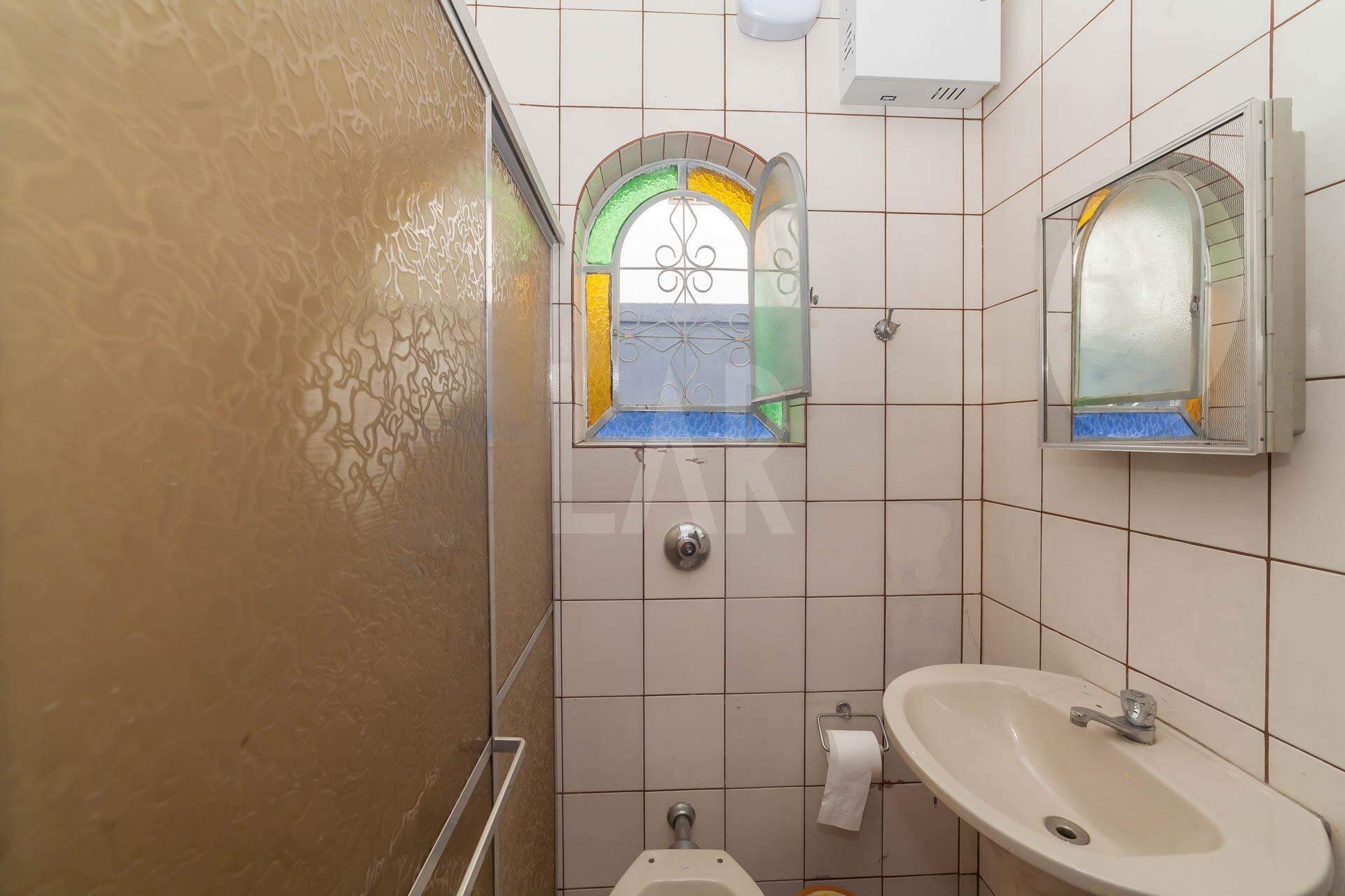 Casa de 4 quartos à venda, Santa Rosa, Belo Horizonte - MG