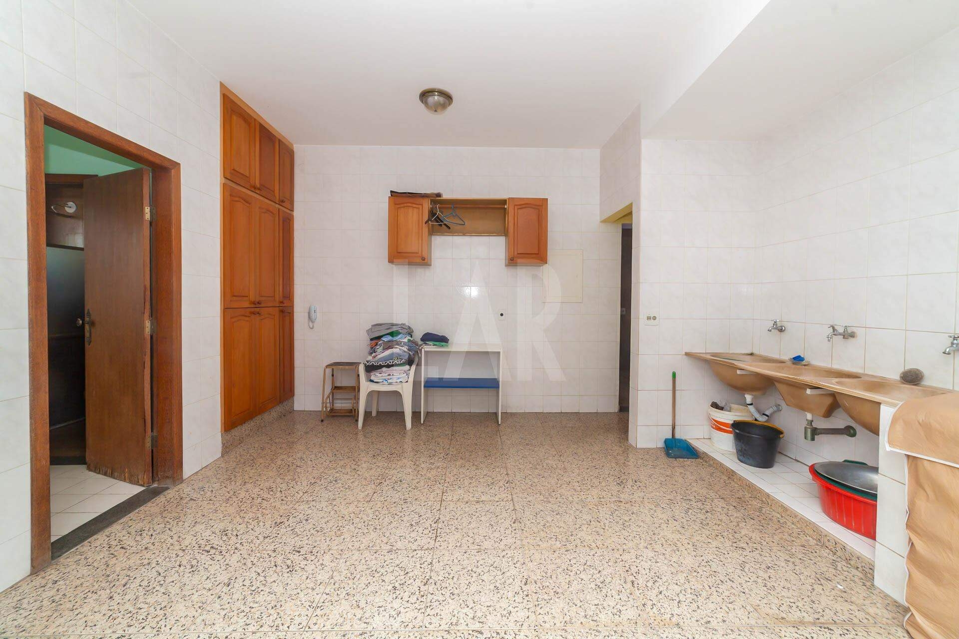 Casa de 4 quartos à venda, Santa Rosa, Belo Horizonte - MG