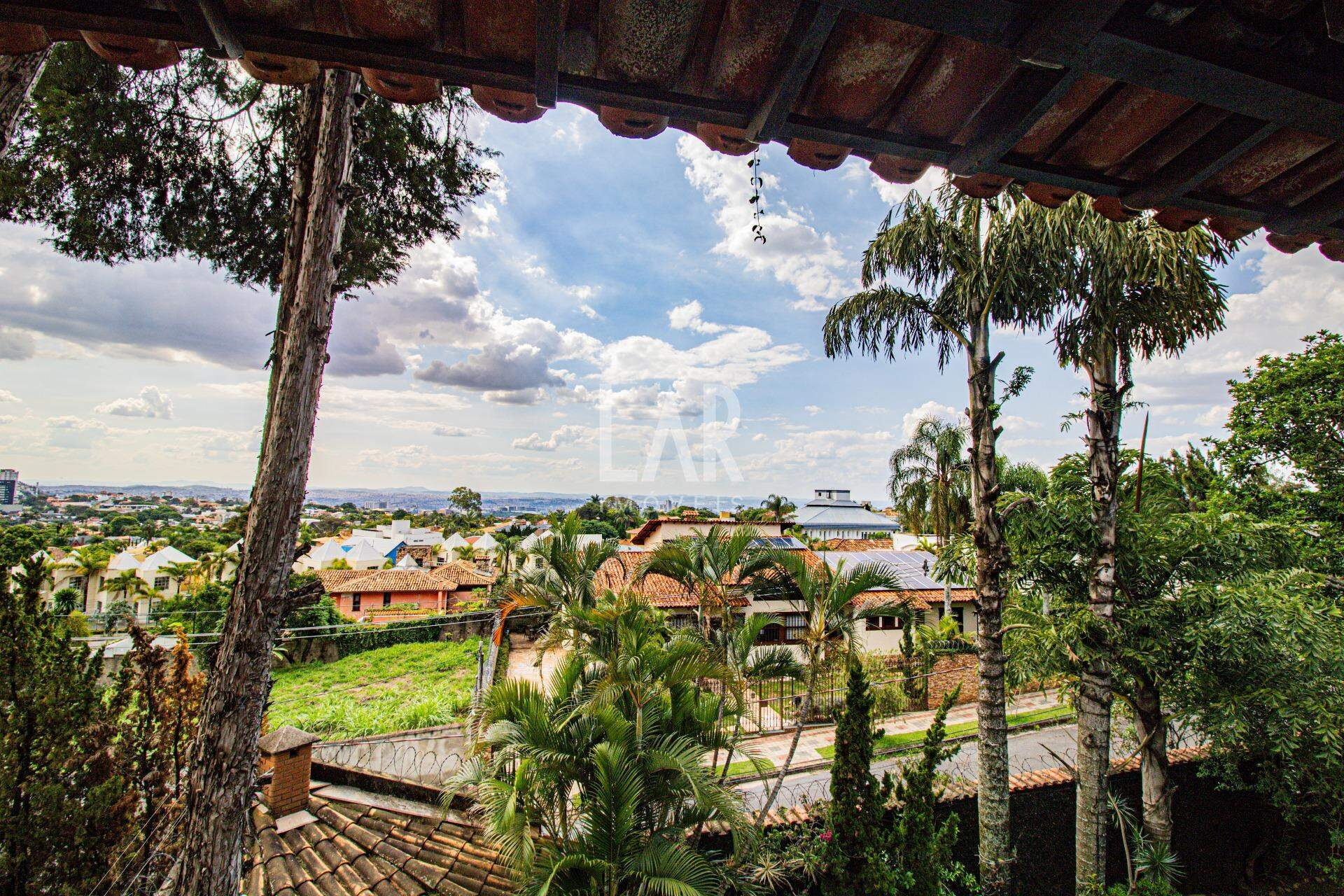 Casa de 5 quartos à venda, Belvedere, Belo Horizonte - MG