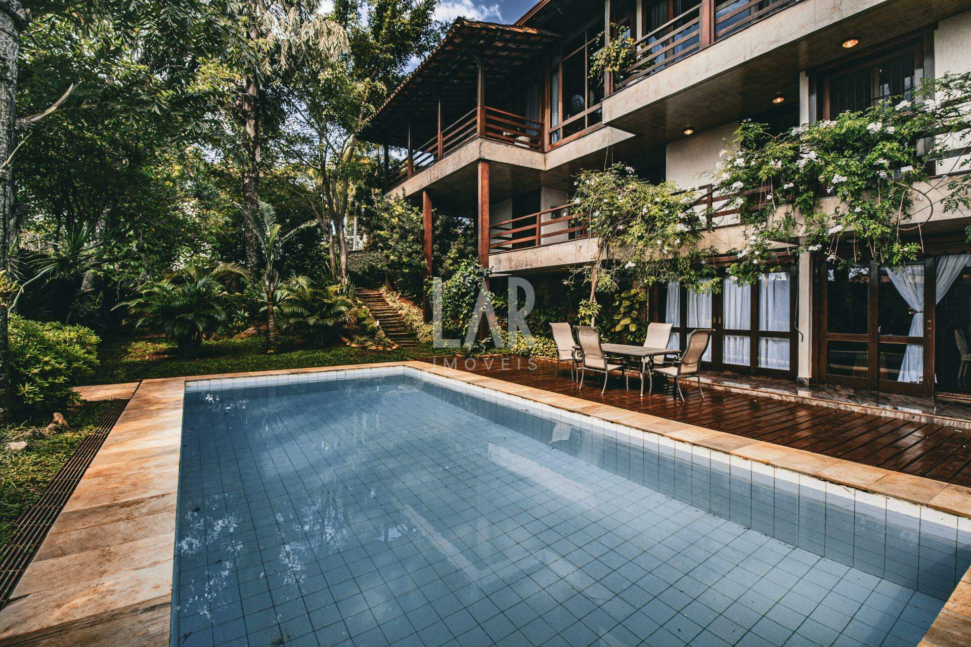 Casa de 5 quartos à venda, Belvedere, Belo Horizonte - MG