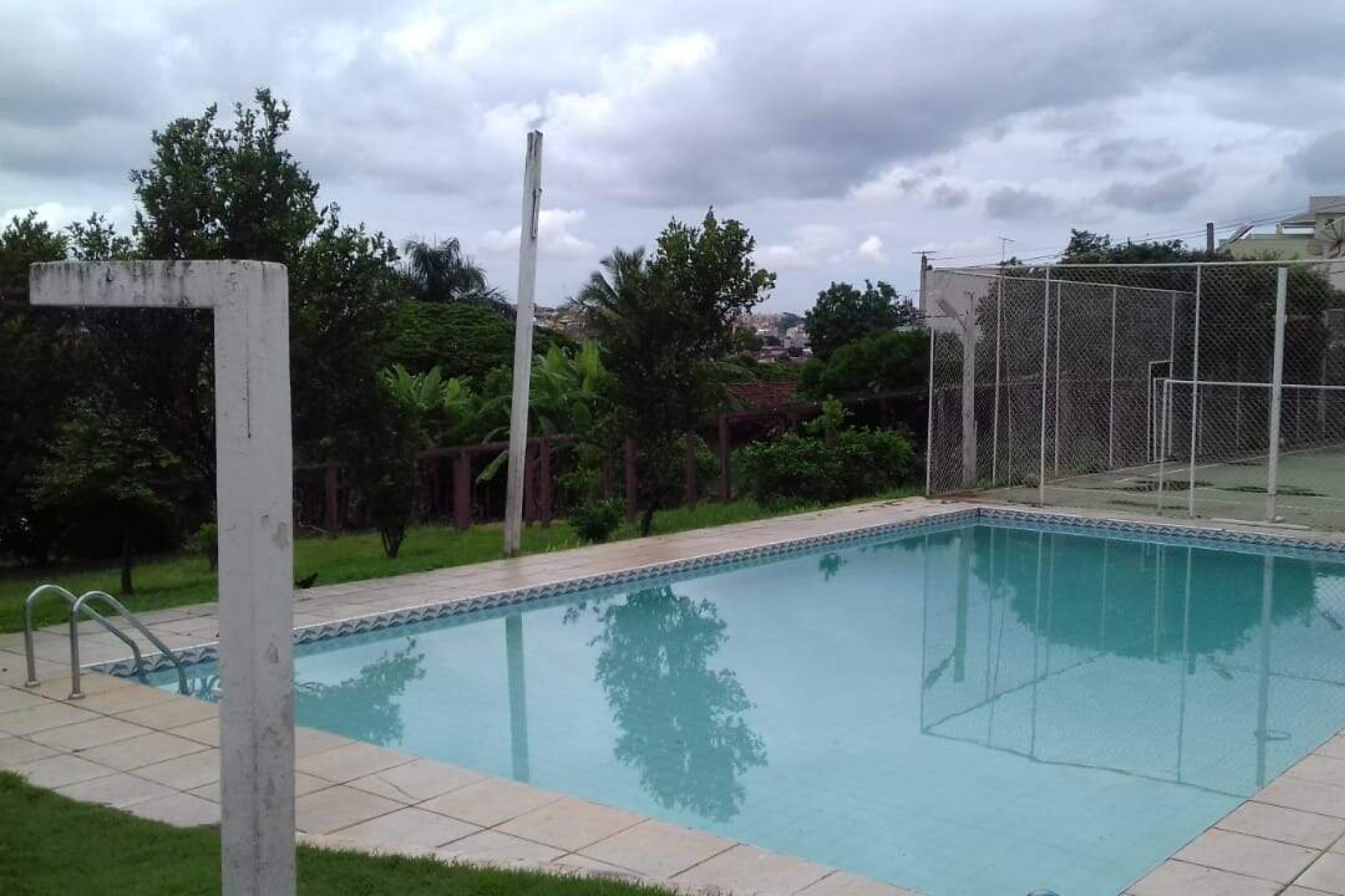 Casa de 5 quartos para alugar, Santa Amélia, Belo Horizonte - MG