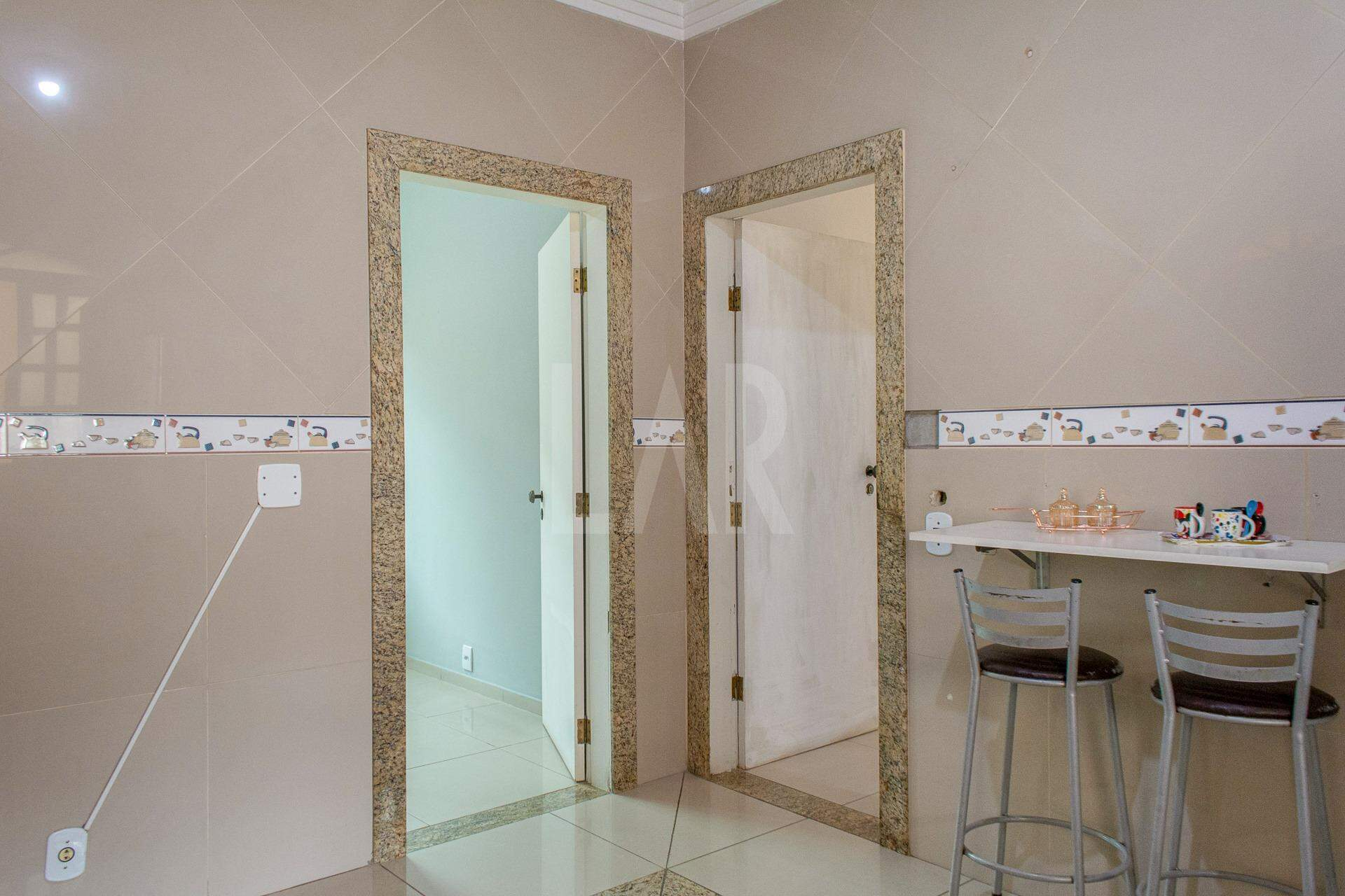 Casa de 6 quartos à venda, Alto Caiçaras, Belo Horizonte - MG