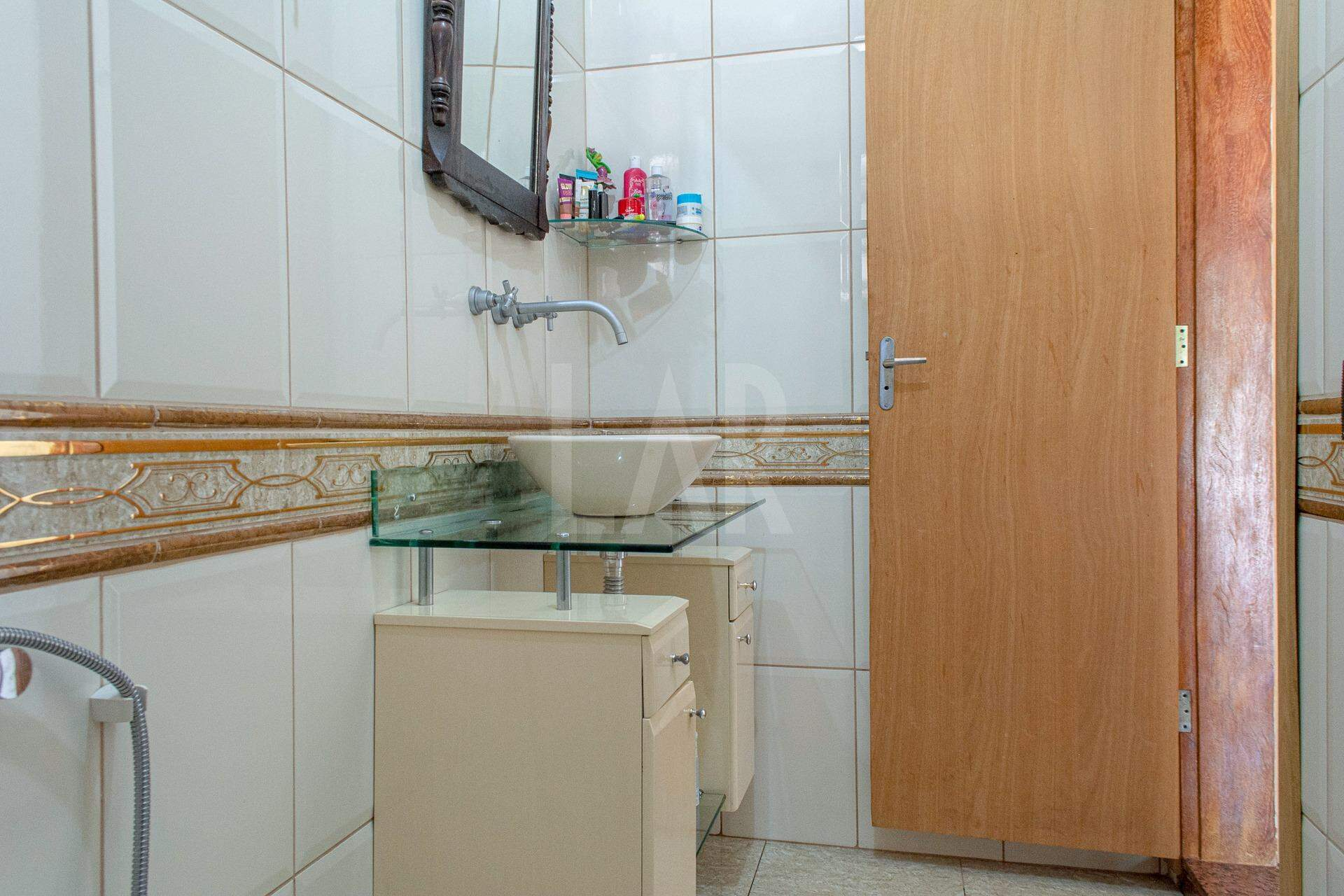 Casa de 6 quartos à venda, Alto Caiçaras, Belo Horizonte - MG